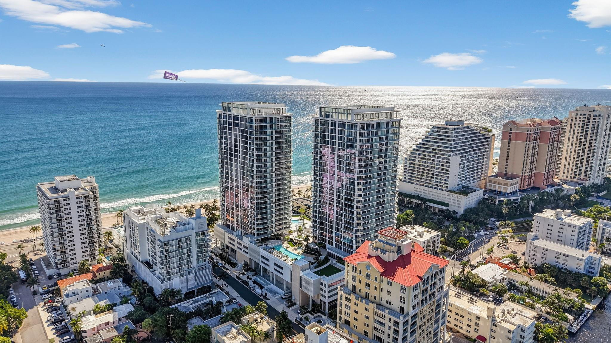 SELENE OCEANFRONT RESIDEN - Residential