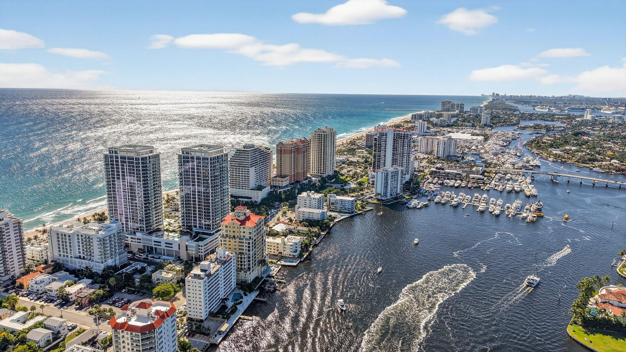 SELENE OCEANFRONT RESIDEN - Residential