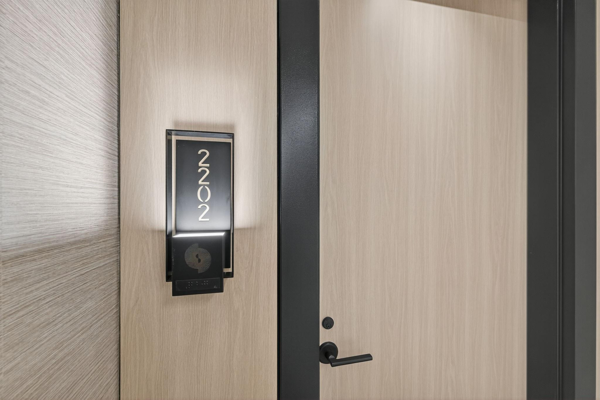 SELENE OCEANFRONT RESIDEN - Residential
