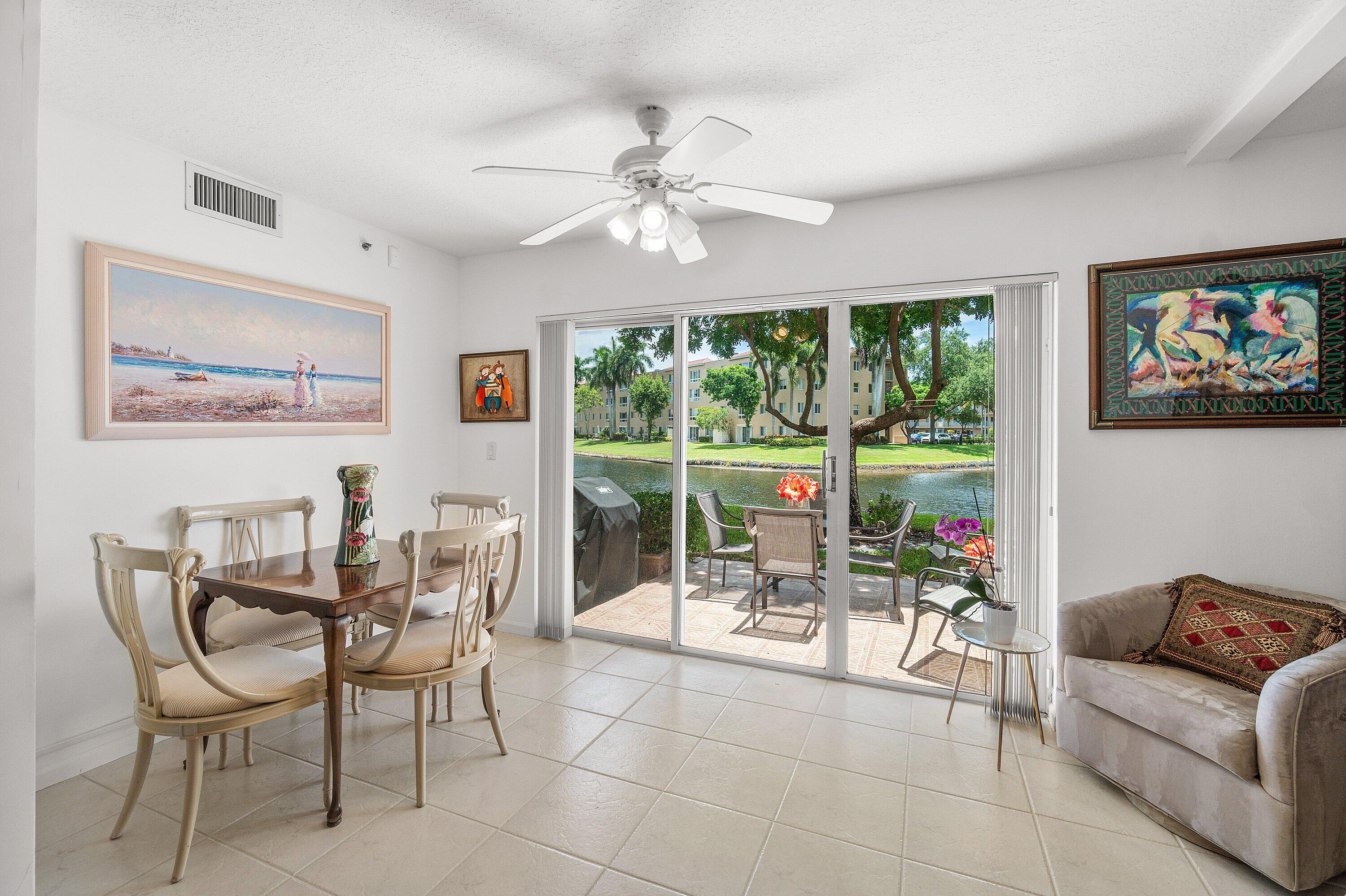 CORAL LAKES - Residential