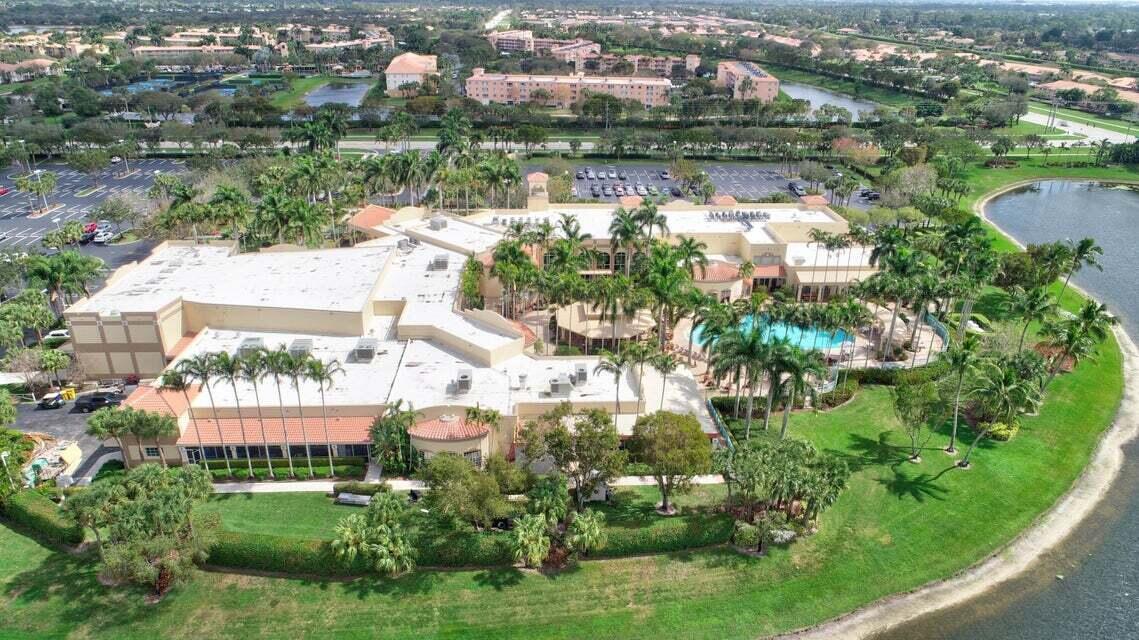 CORAL LAKES - Residential