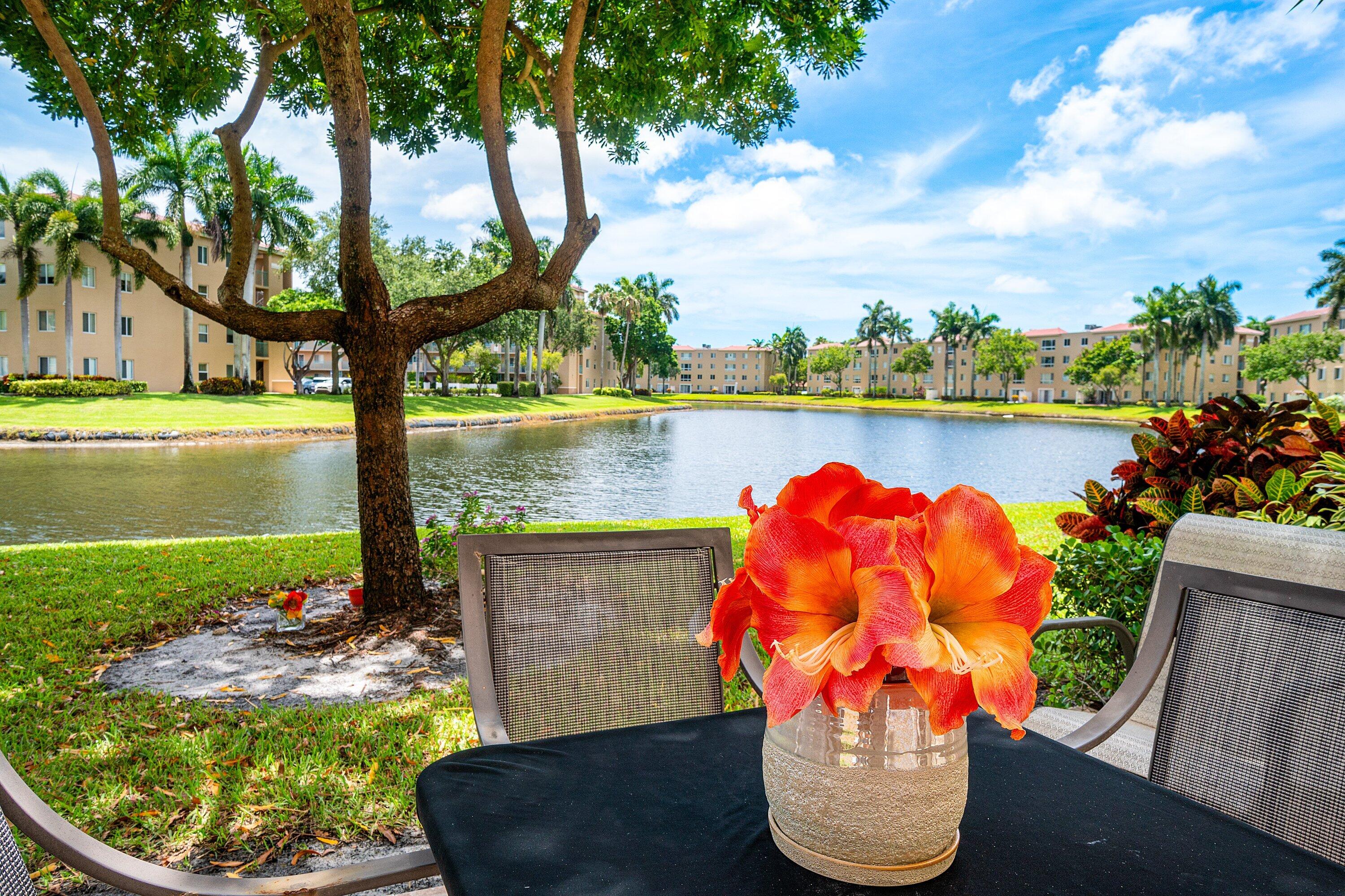 CORAL LAKES - Residential