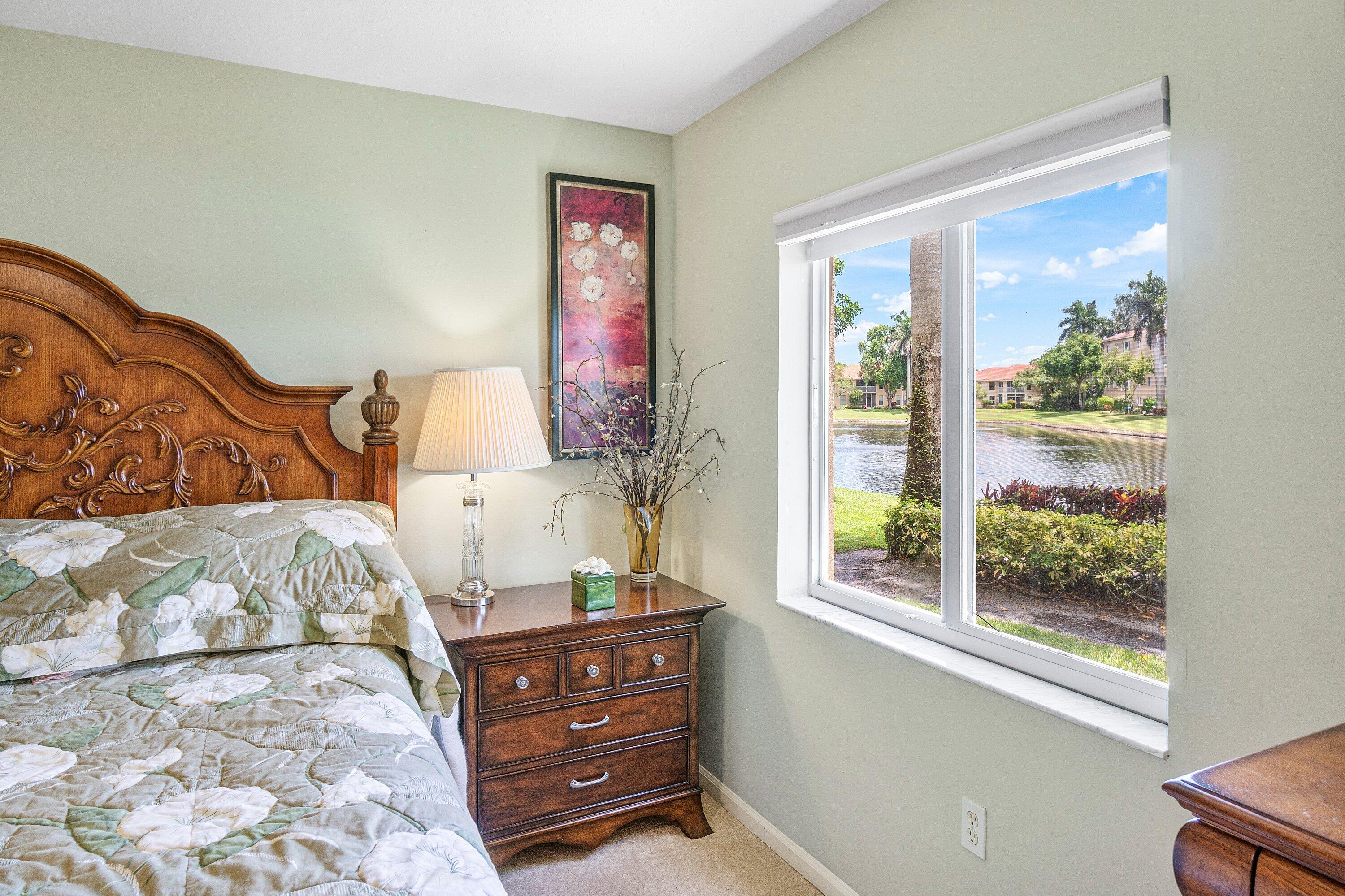 CORAL LAKES - Residential
