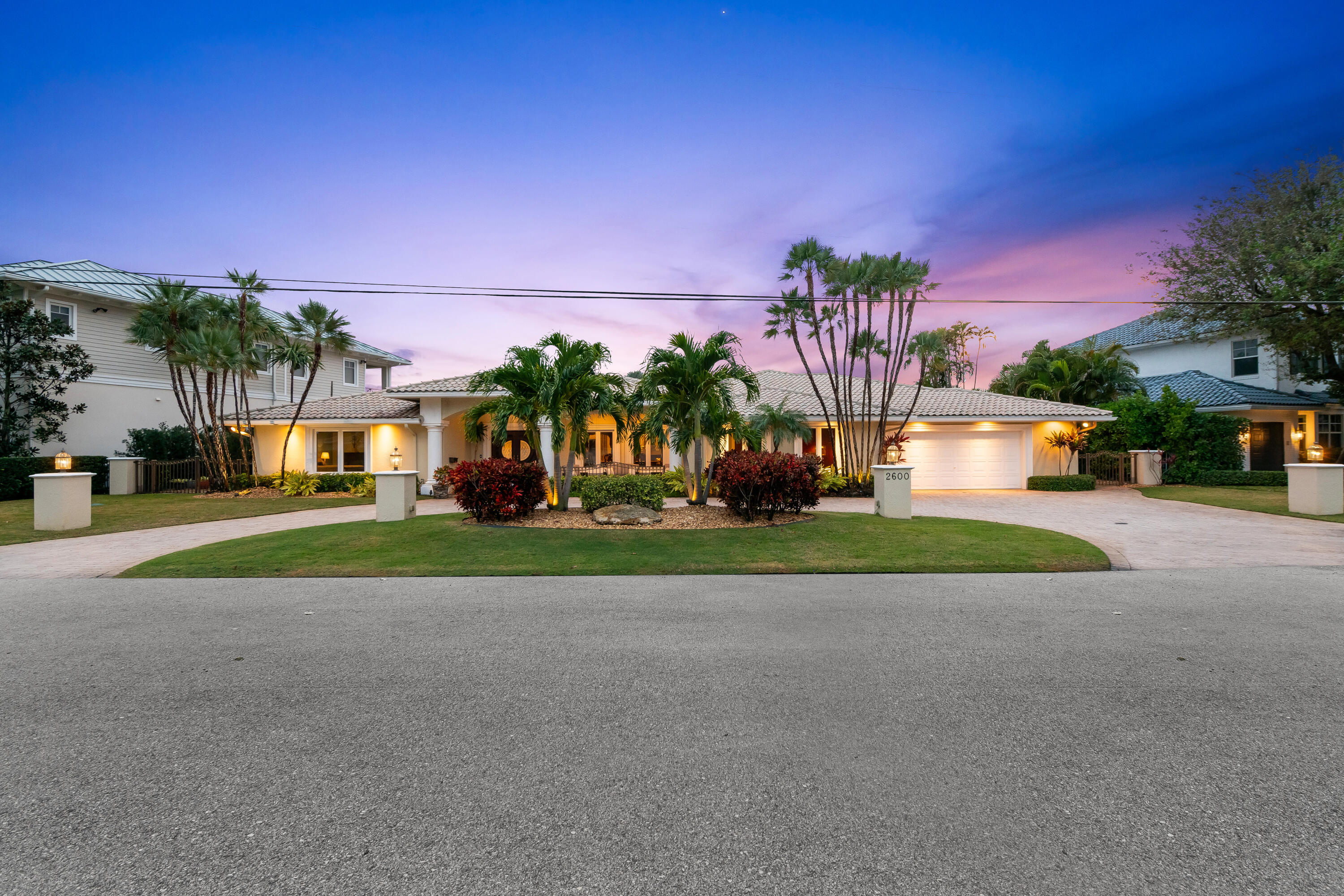 LIGHTHOUSE POINT 6TH SEC - Residential