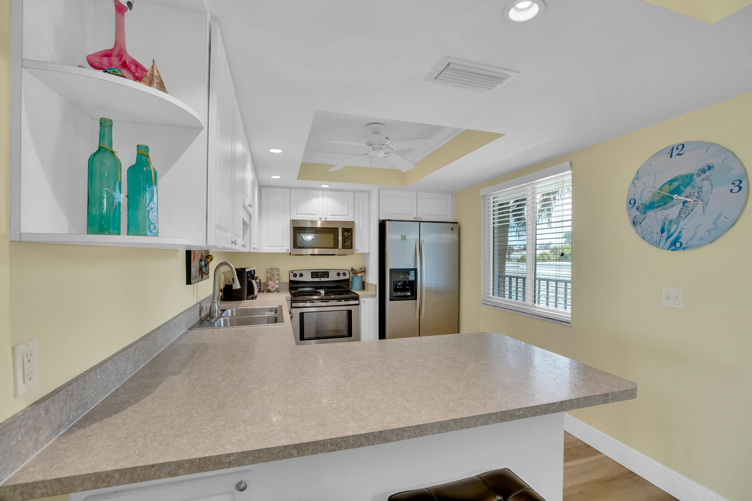 CATAMARAN LL CONDOMINIUM - Residential