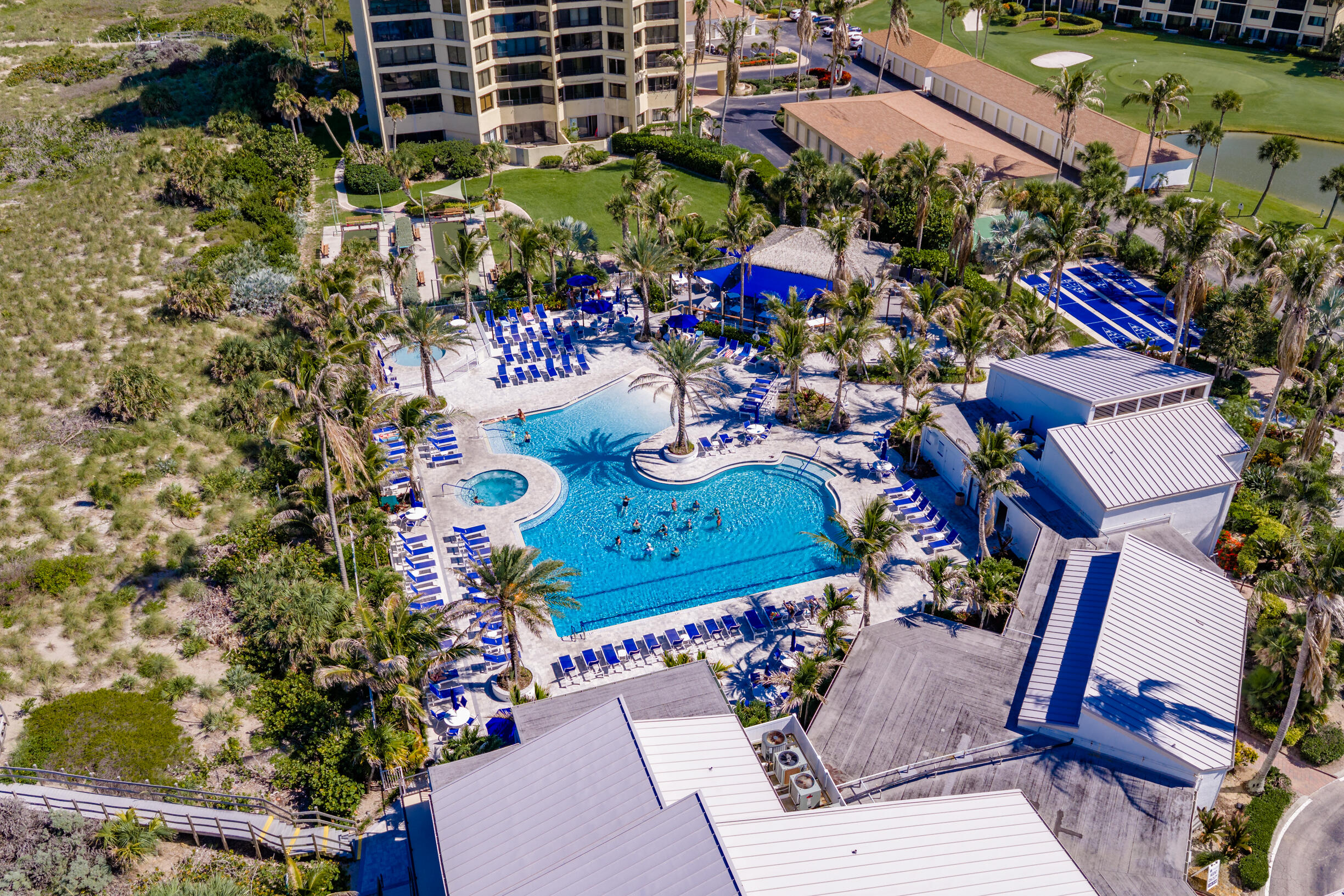 CATAMARAN LL CONDOMINIUM - Residential