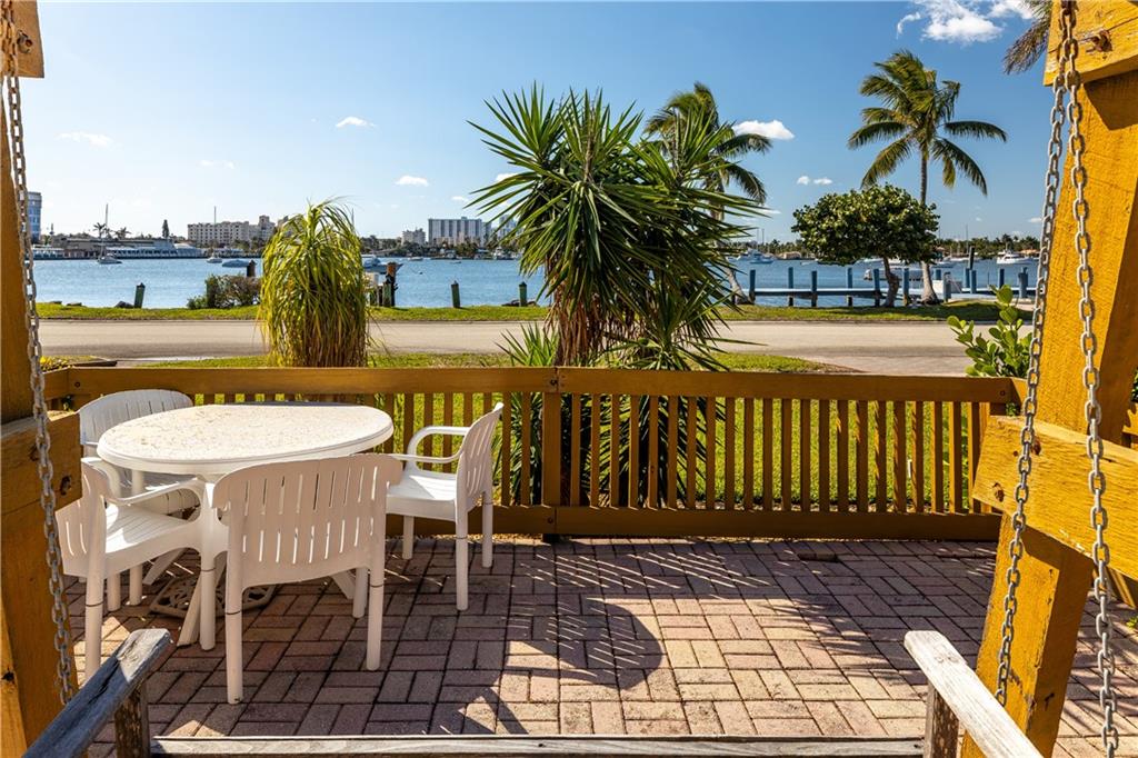Hollywood Lakes Sec 1-32 - Residential