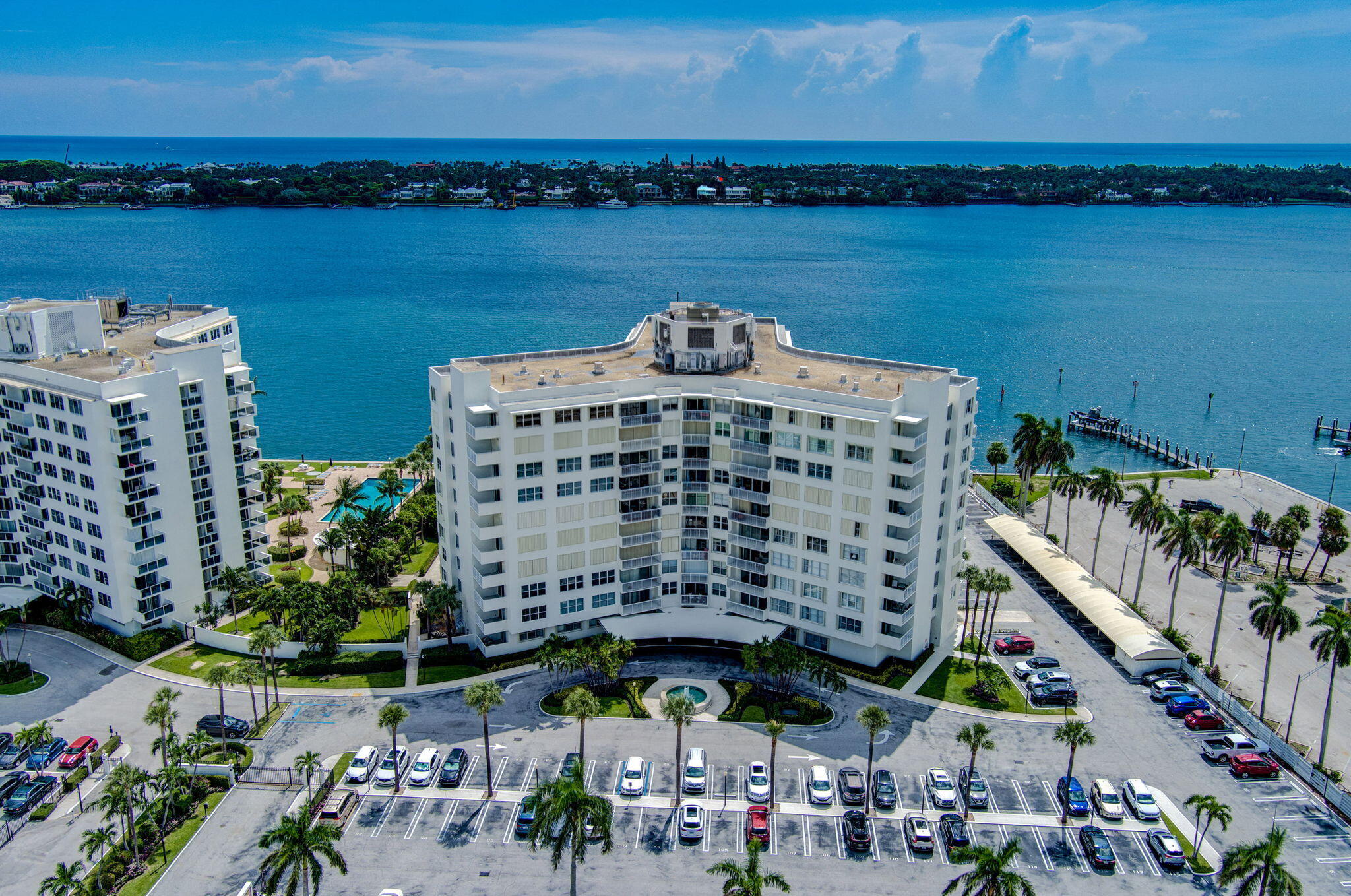 PORTOFINO CONDO PT OF LTS 15 AND 16,JARVIS PAR - Residential Lease