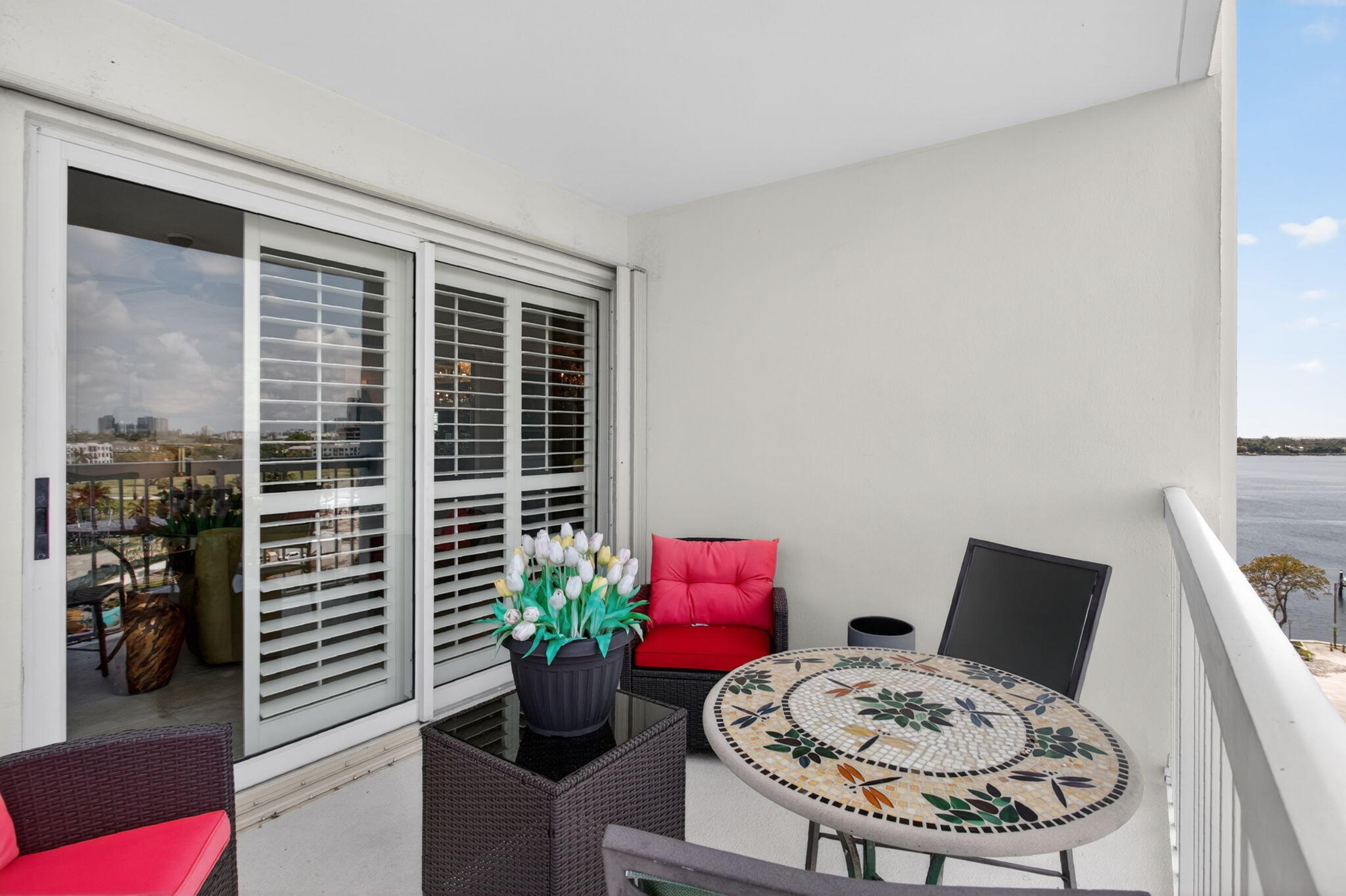 PORTOFINO CONDO PT OF LTS 15 AND 16,JARVIS PAR - Residential Lease