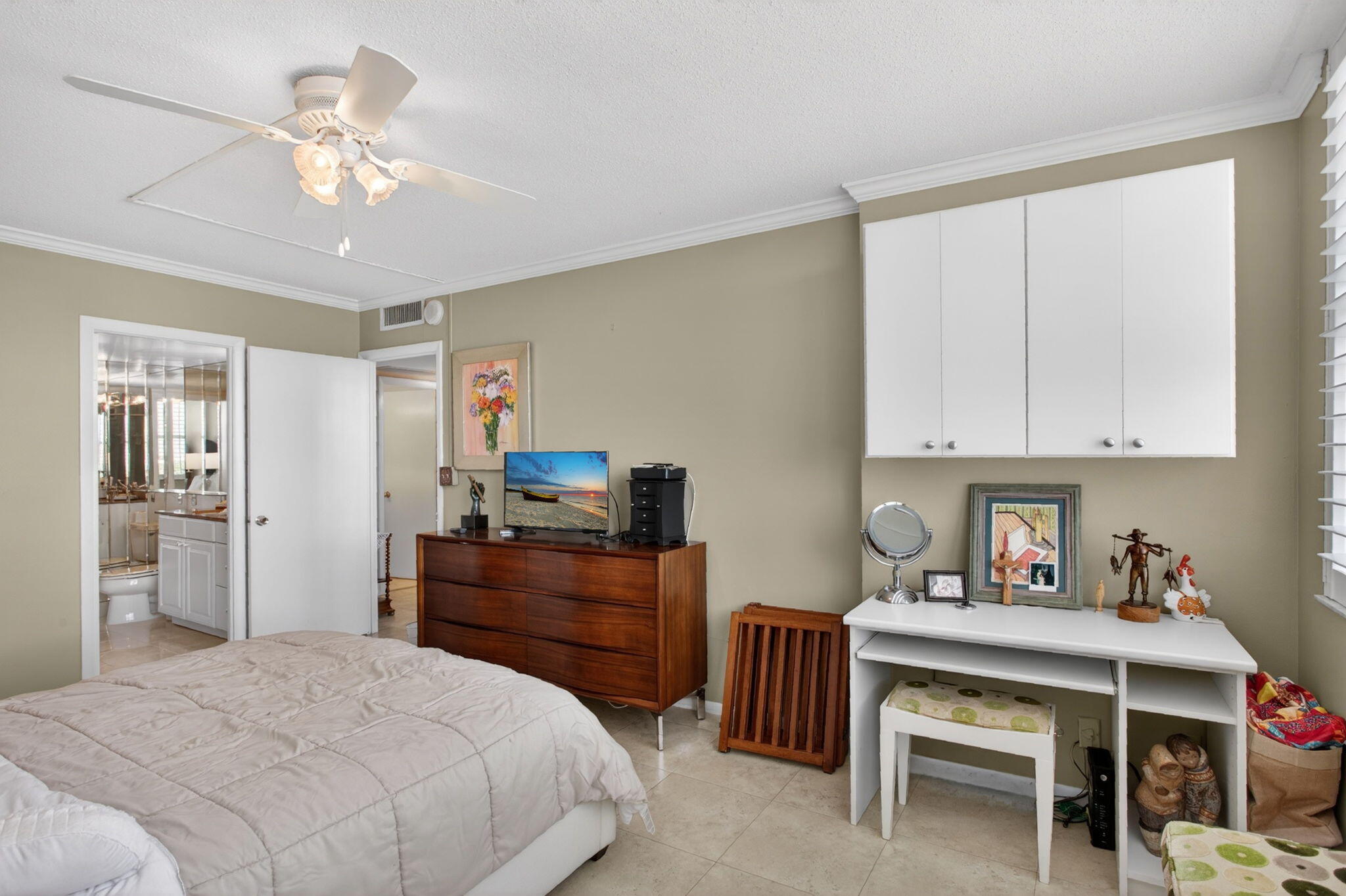 PORTOFINO CONDO PT OF LTS 15 AND 16,JARVIS PAR - Residential Lease