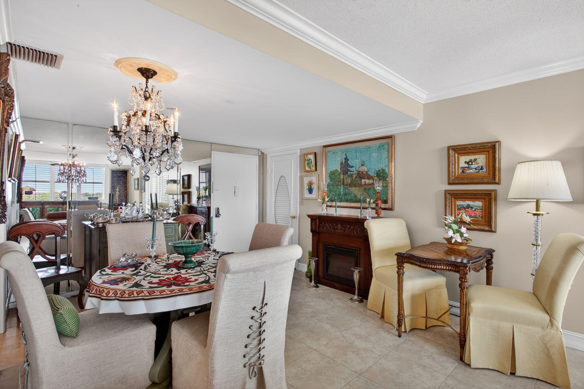 PORTOFINO CONDO PT OF LTS 15 AND 16,JARVIS PAR - Residential Lease
