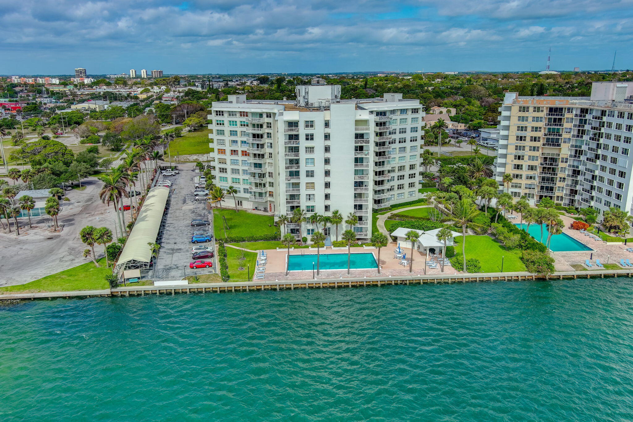 PORTOFINO CONDO PT OF LTS 15 AND 16,JARVIS PAR - Residential Lease