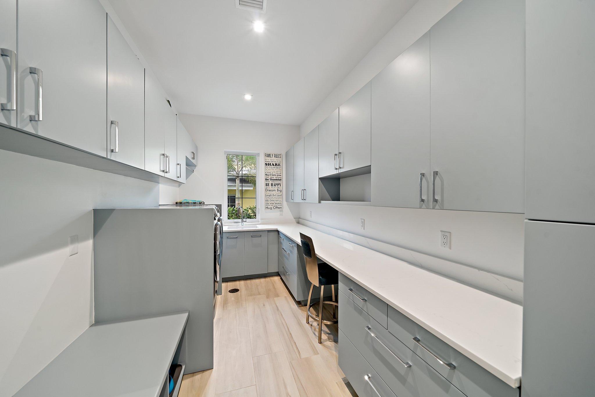 HIDDEN KEY - Residential