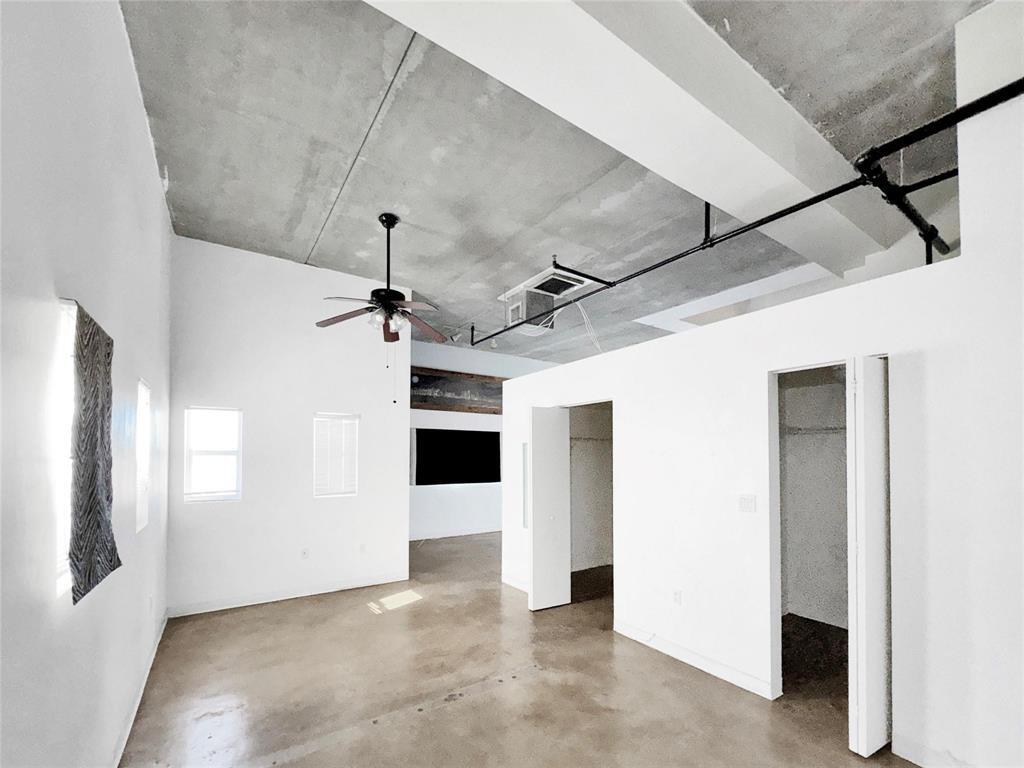 200 E DANIA - Residential Lease