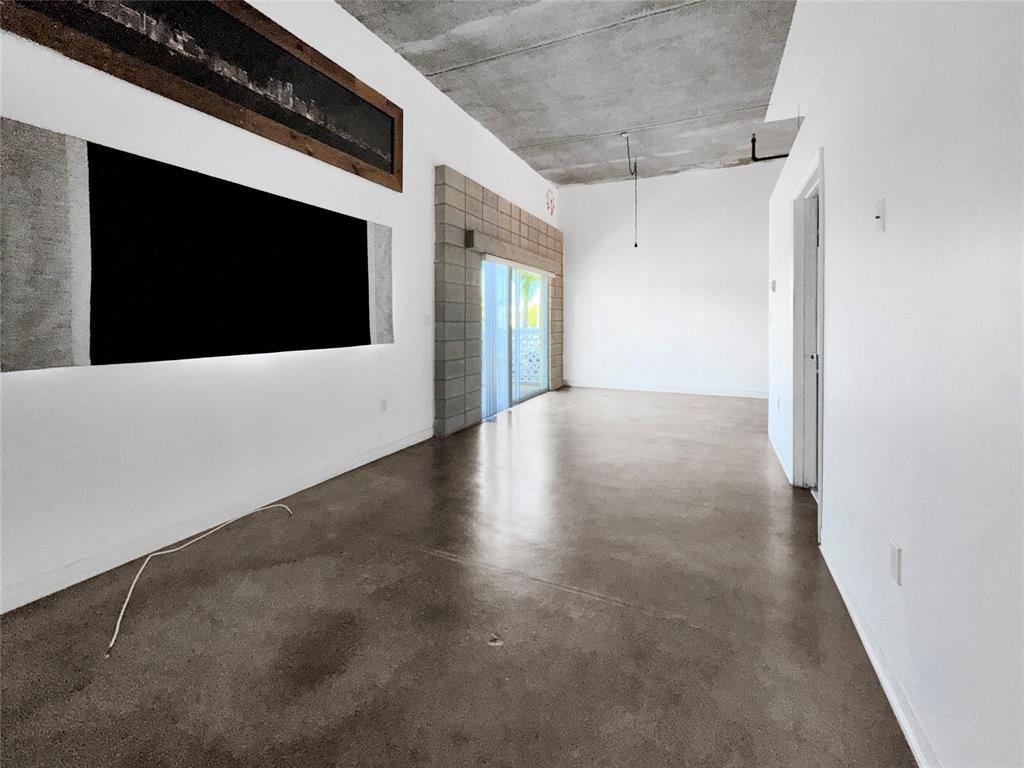 200 E DANIA - Residential Lease