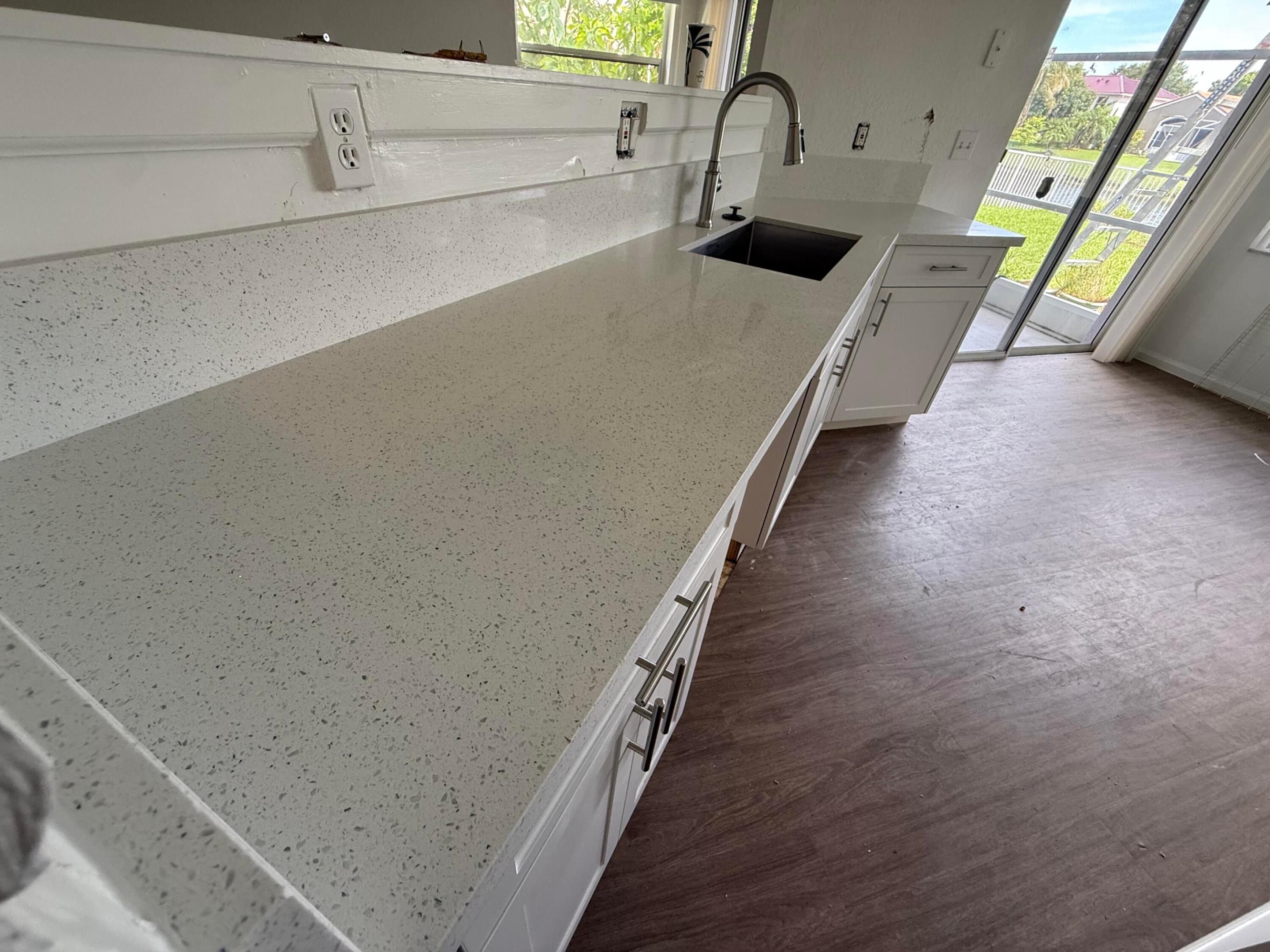 SABAL LAKES PH 3 - Residential Lease