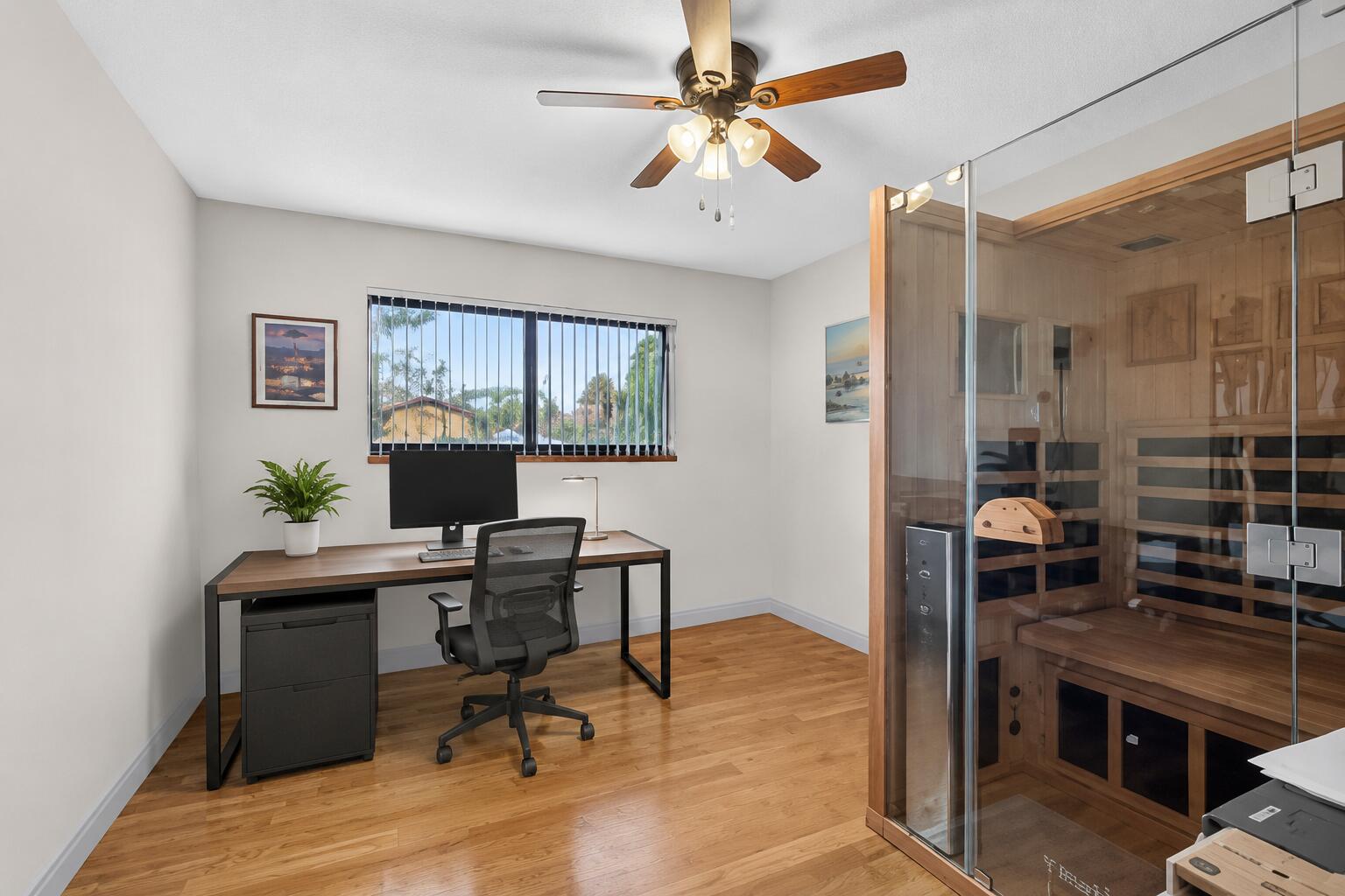 PALM BEACH LITTLE RANCHES - Residential
