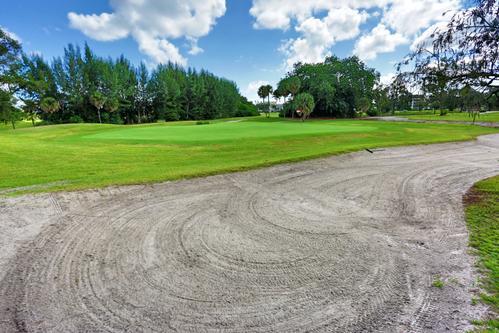 NO 7 PALM-AIRE COUNTRY CLUB - Residential