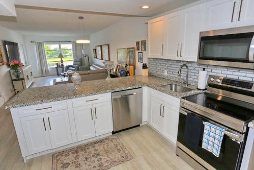 NO 7 PALM-AIRE COUNTRY CLUB - Residential