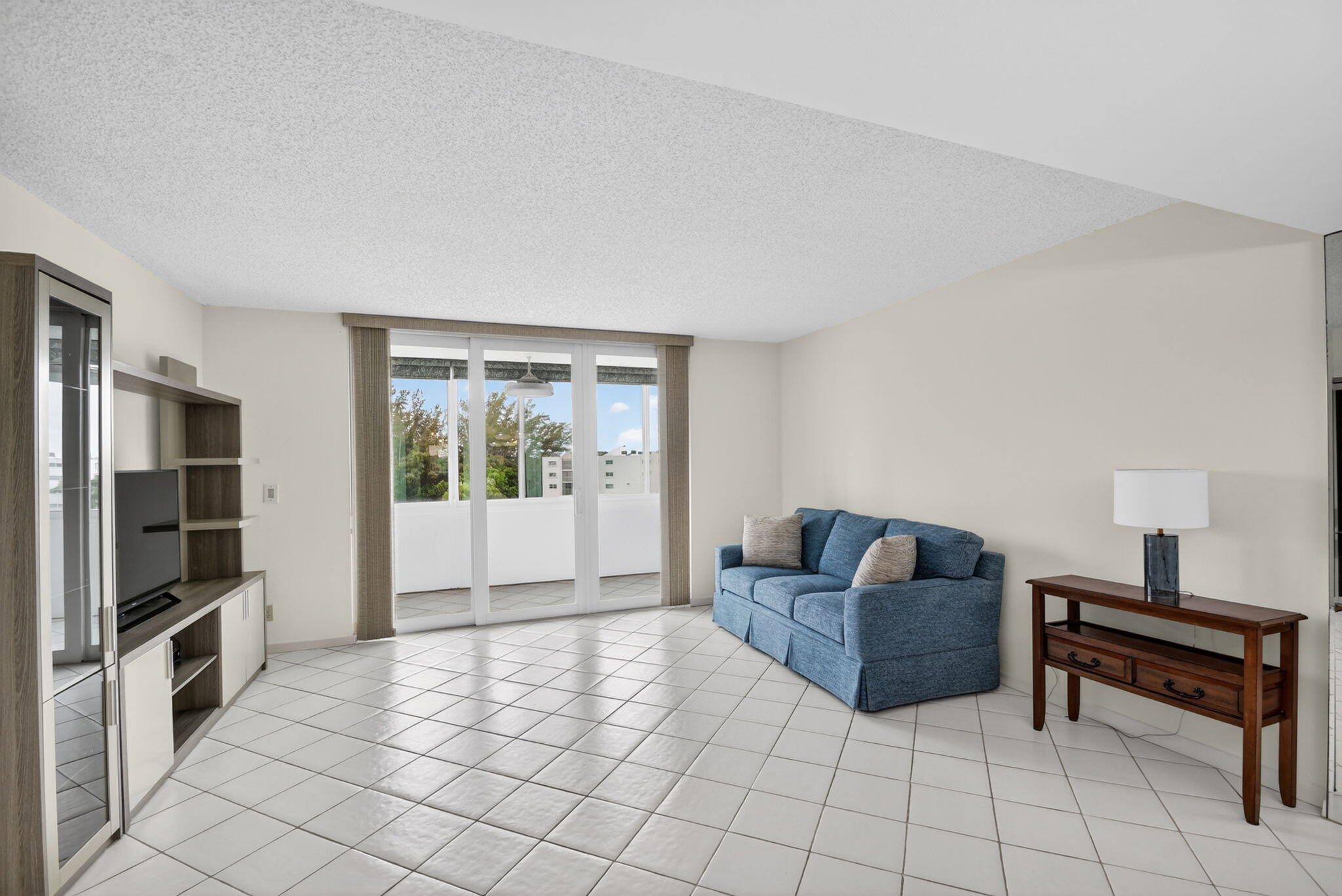 BARCLAY AT POINCIANA PLACE CONDO - Residential