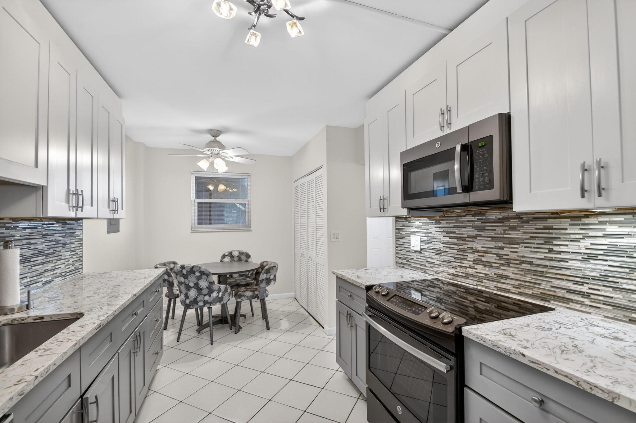 BARCLAY AT POINCIANA PLACE CONDO - Residential