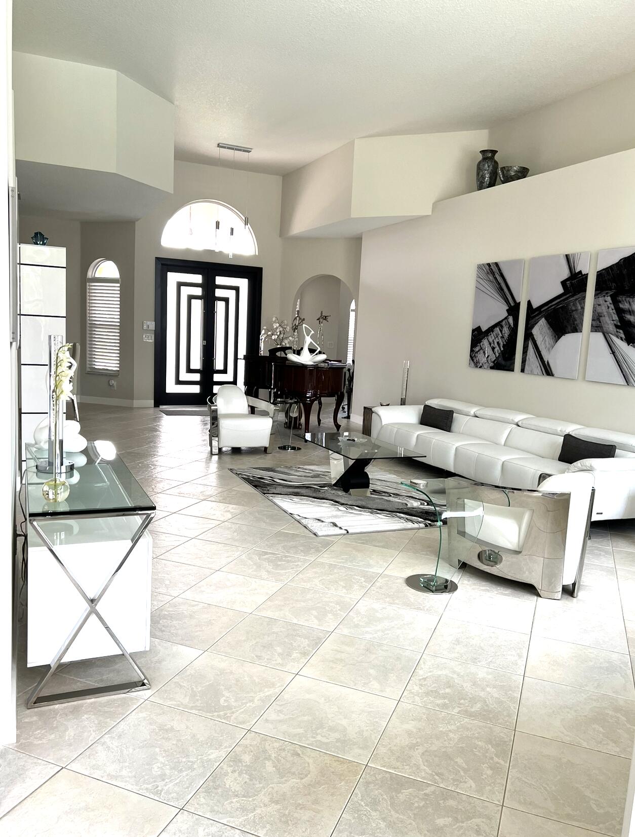 ROLLING HILLS GOLF ESTATES - Residential