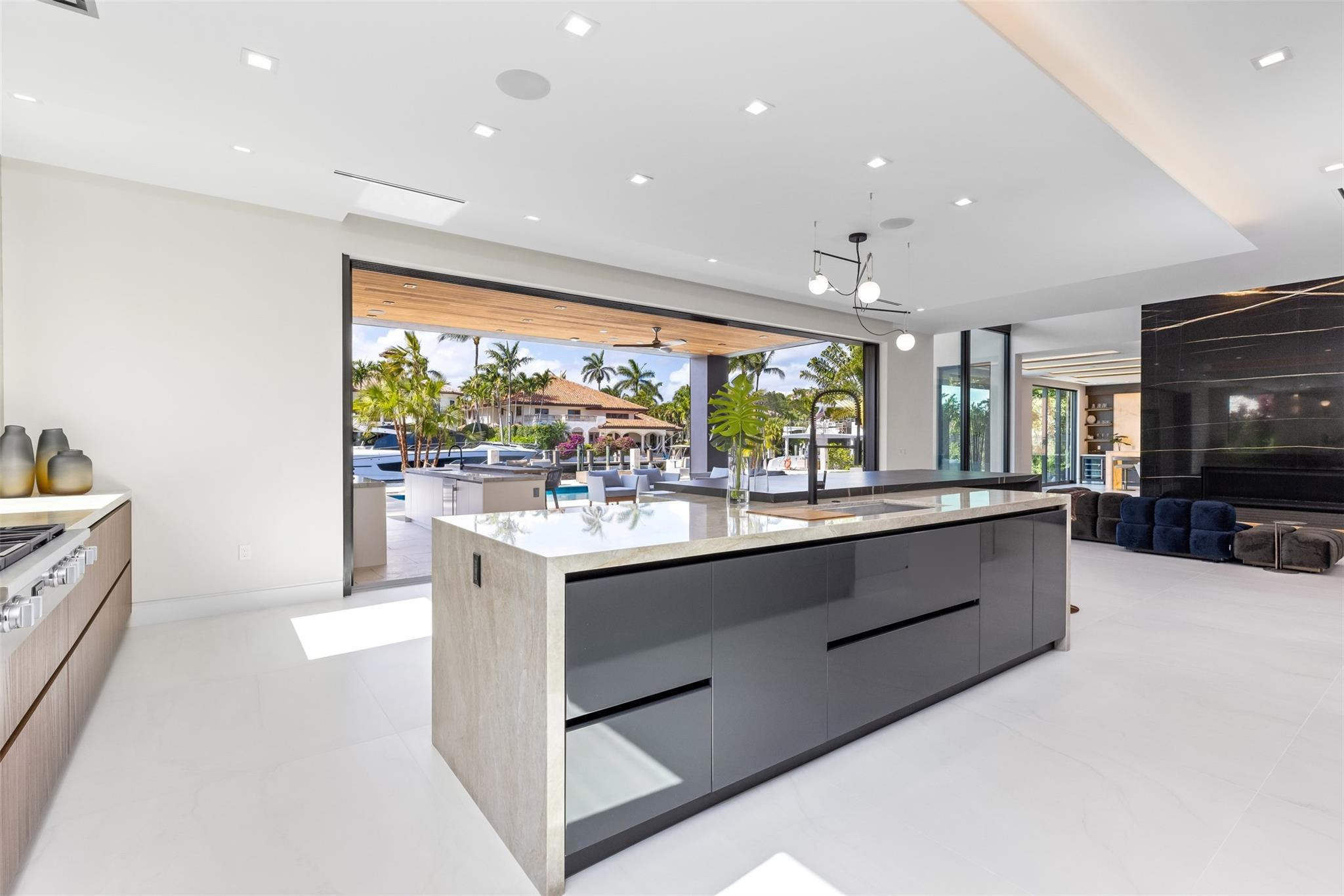 CORAL RIDGE - Residential