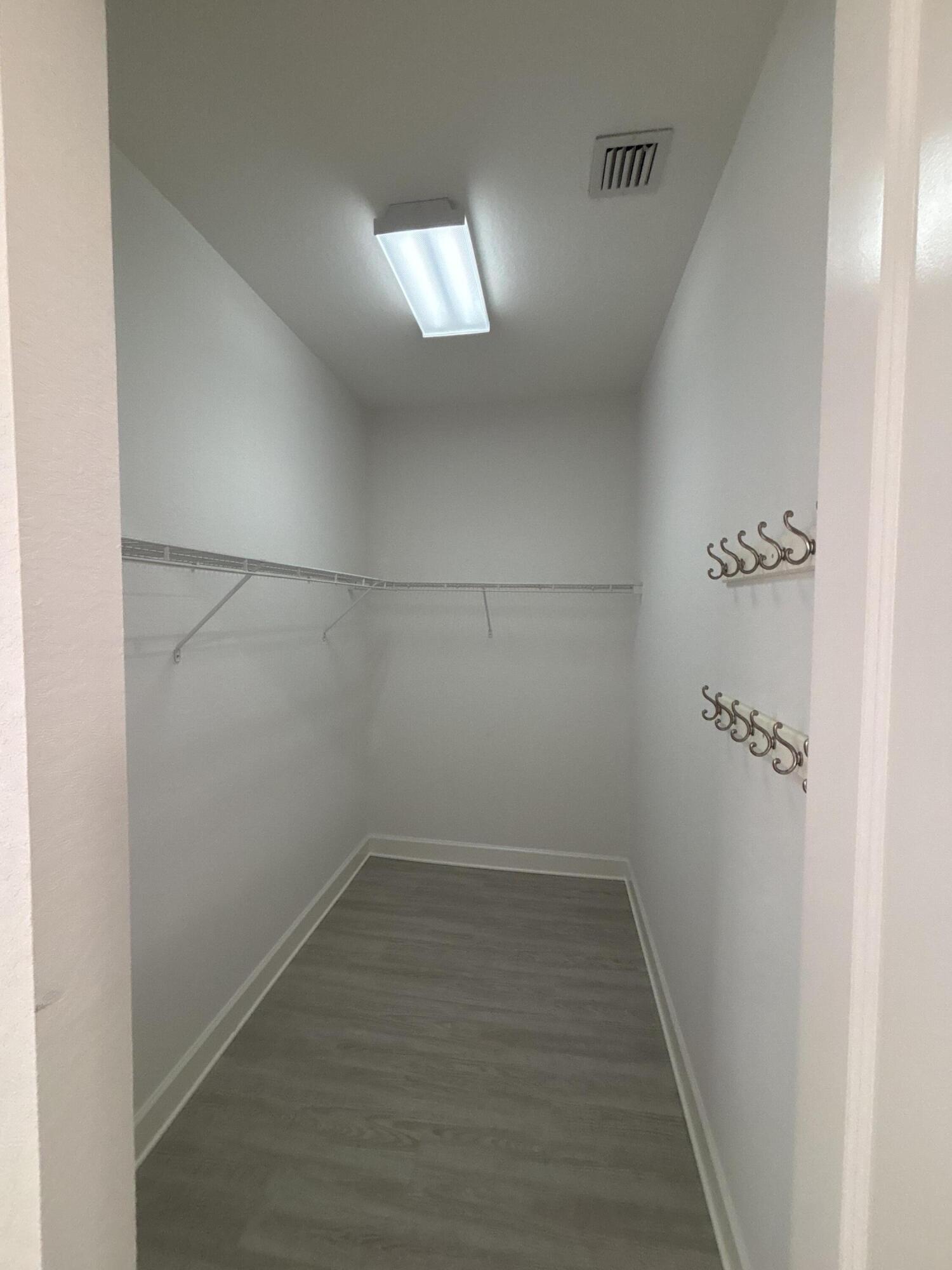 VENTURA GREENS AT EMERALD DUNES CONDO - Residential