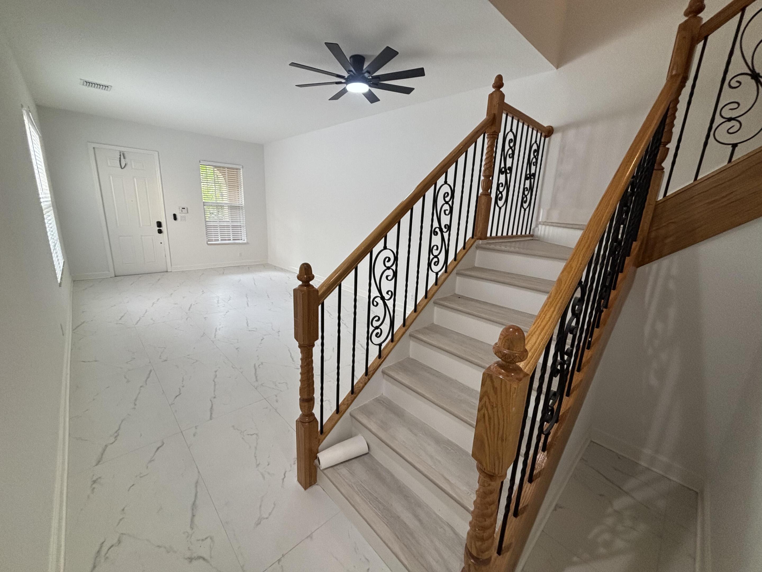 VENTURA GREENS AT EMERALD DUNES CONDO - Residential