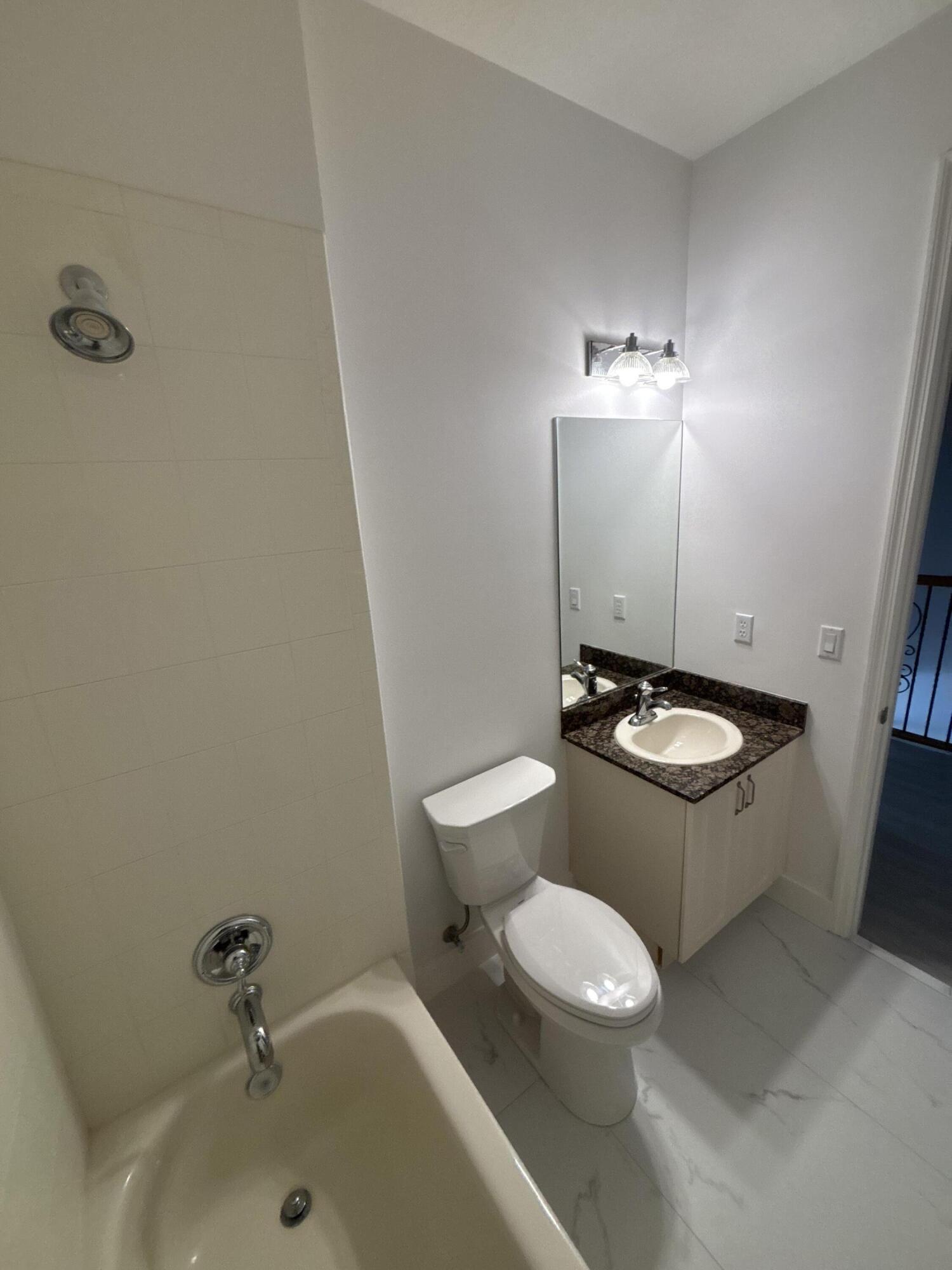 VENTURA GREENS AT EMERALD DUNES CONDO - Residential