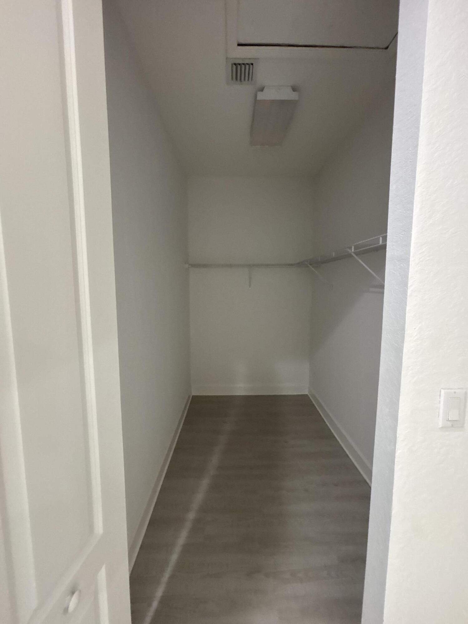 VENTURA GREENS AT EMERALD DUNES CONDO - Residential