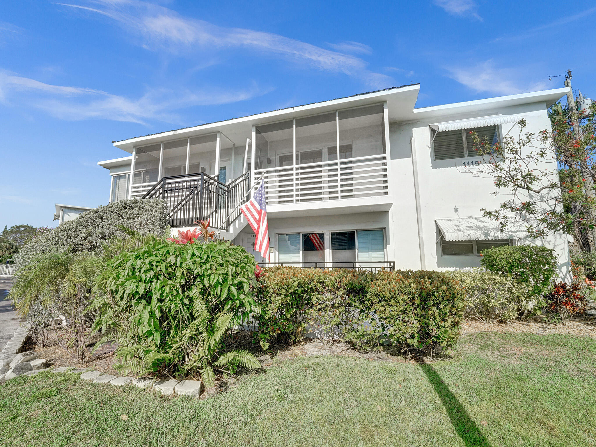 CLIFF LAKE VILLAS CO-OP - Residential