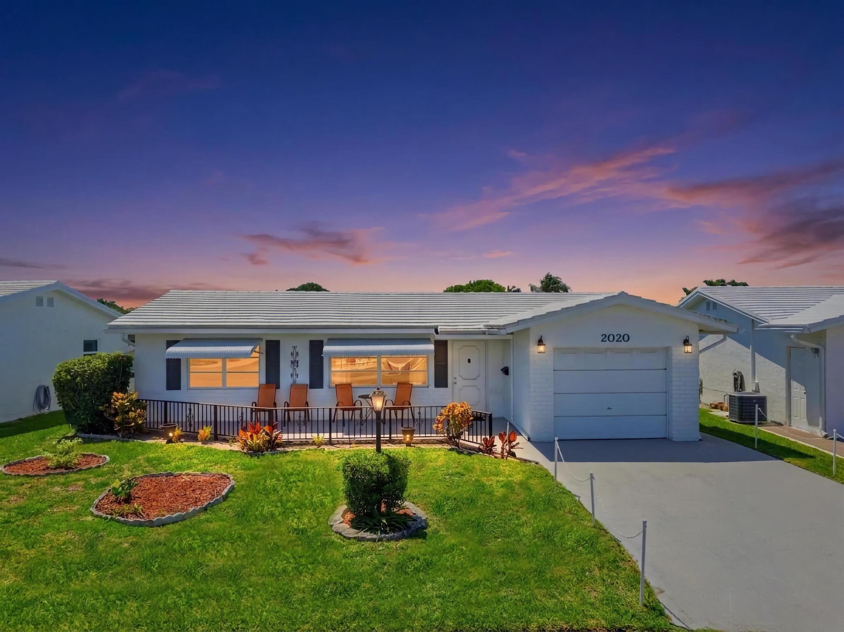 PALM BEACH LEISUREVILLE SEC 10 - Residential