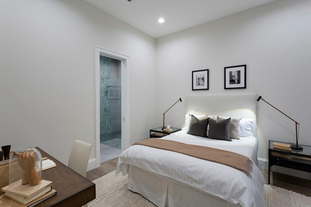 VENETIAN ISLES 1ST SEC - Residential