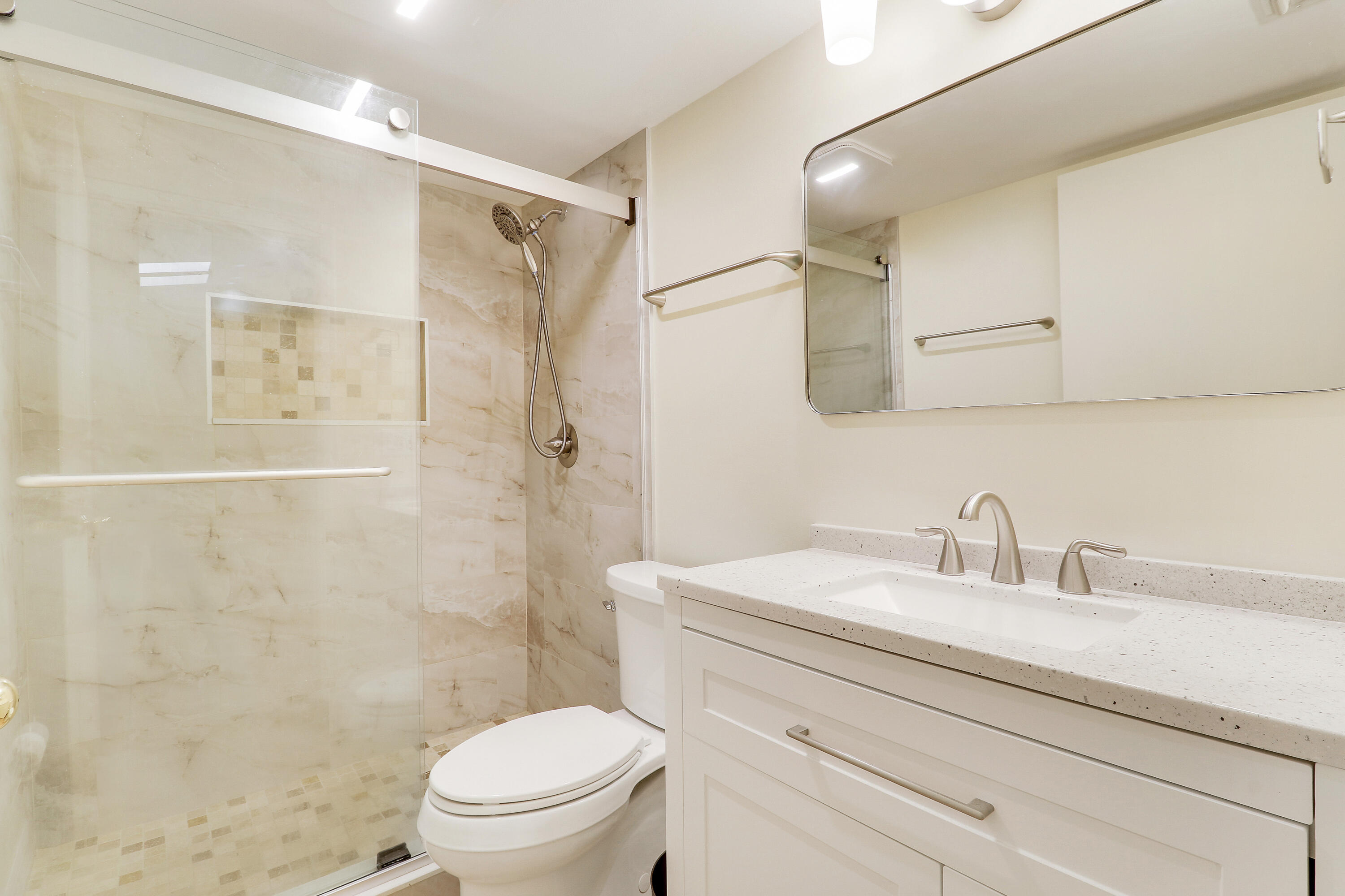 SCHOONER OAKS CONDO - Residential
