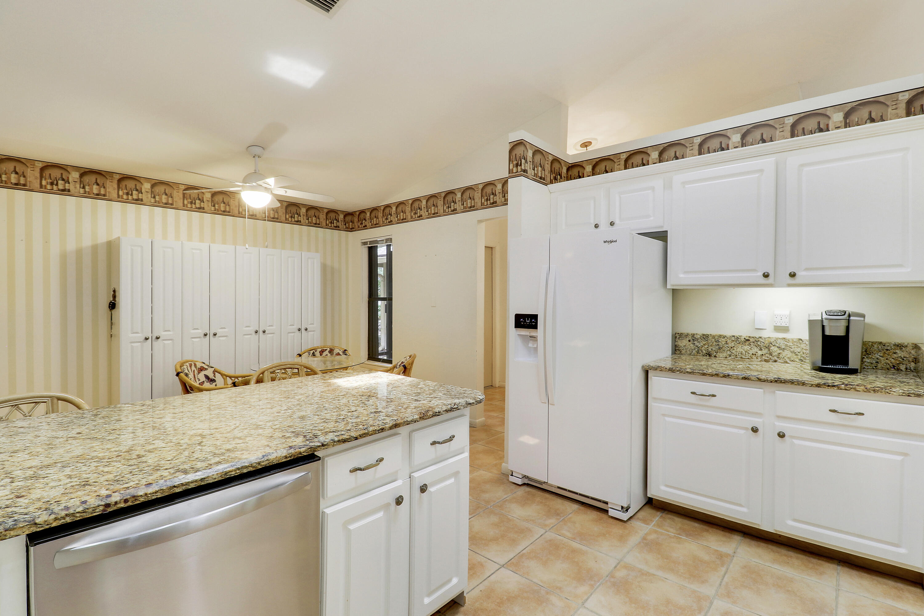 SCHOONER OAKS CONDO - Residential
