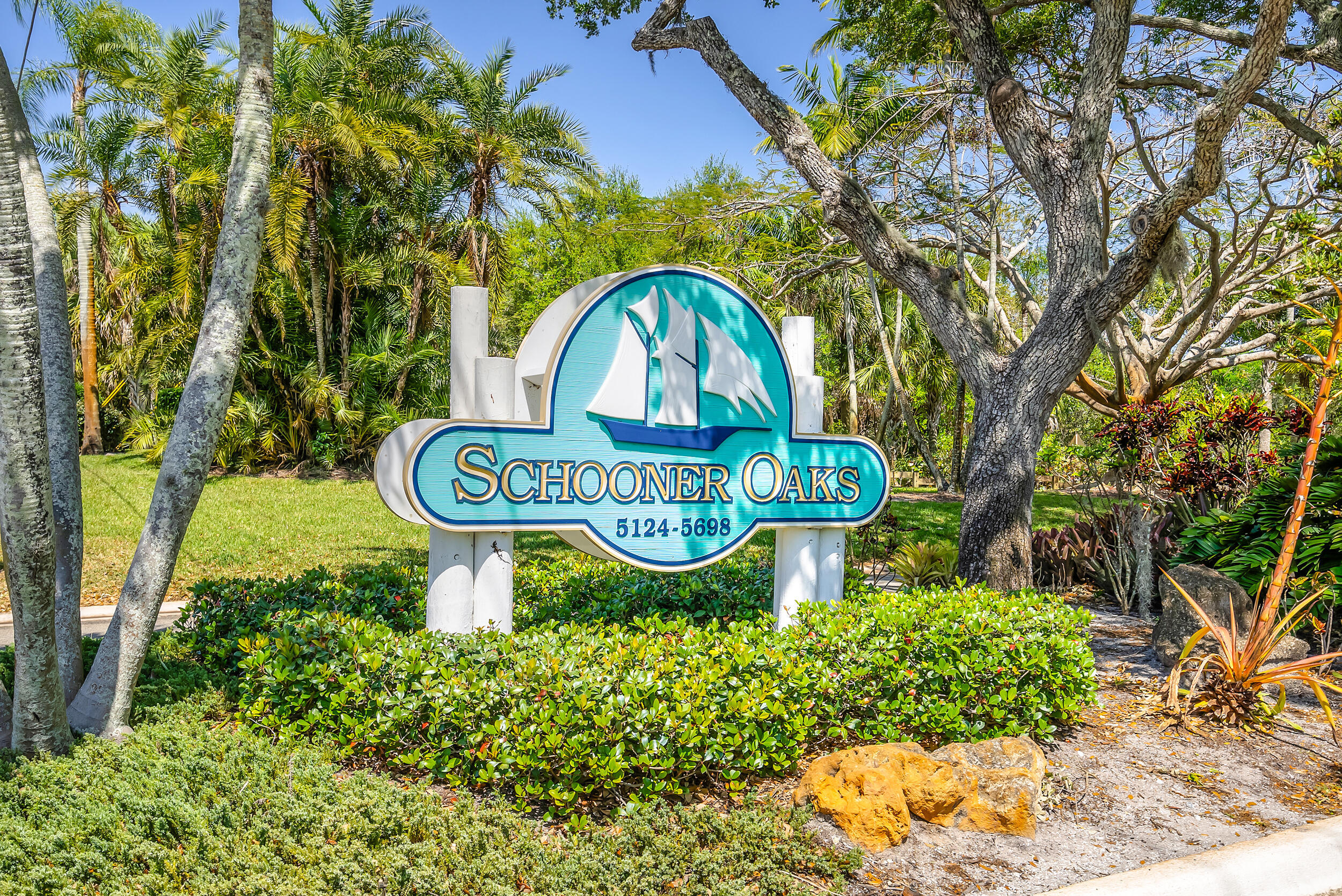 SCHOONER OAKS CONDO - Residential