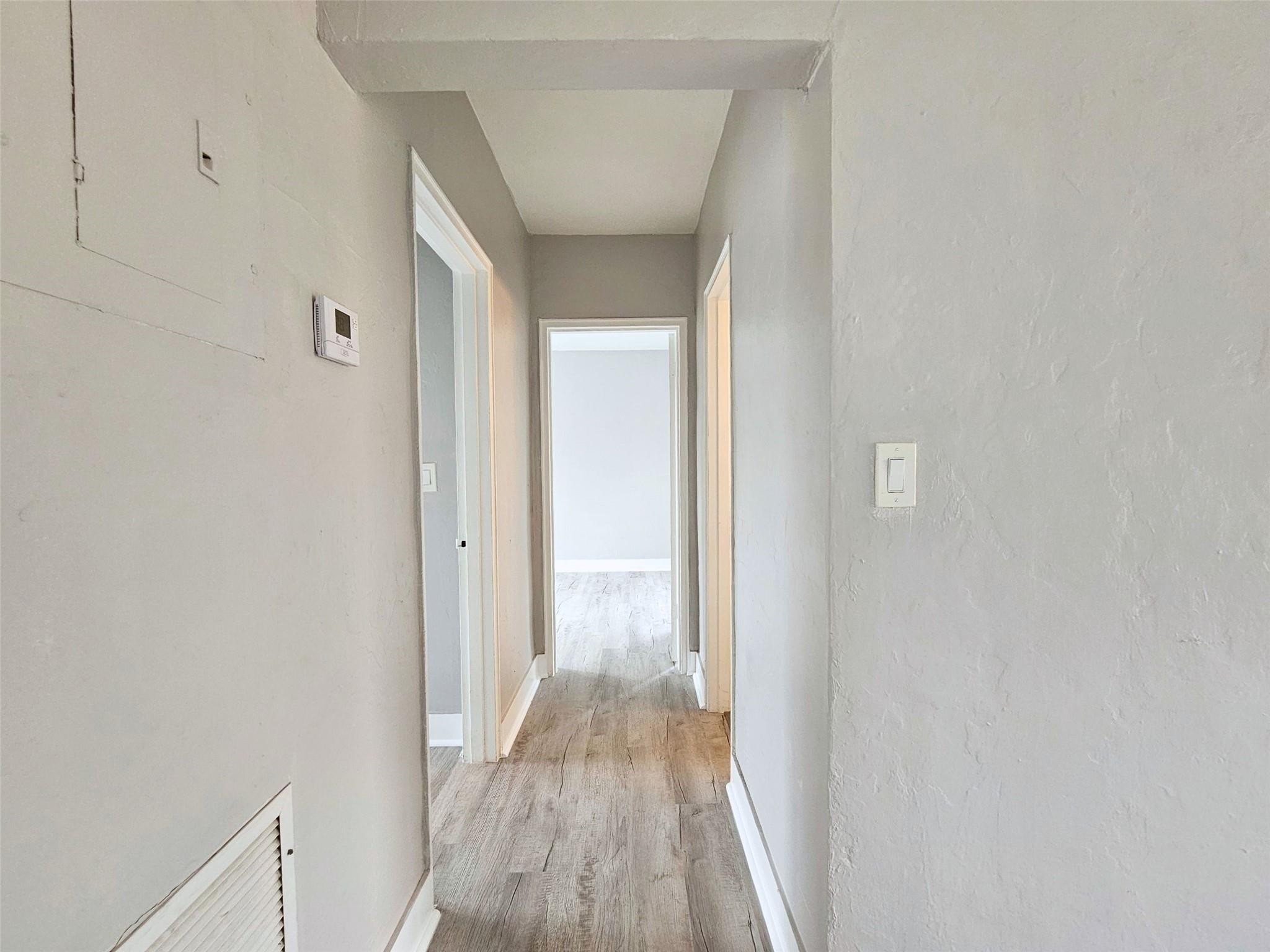 VICTORIA BREEZES CONDO - Residential Lease