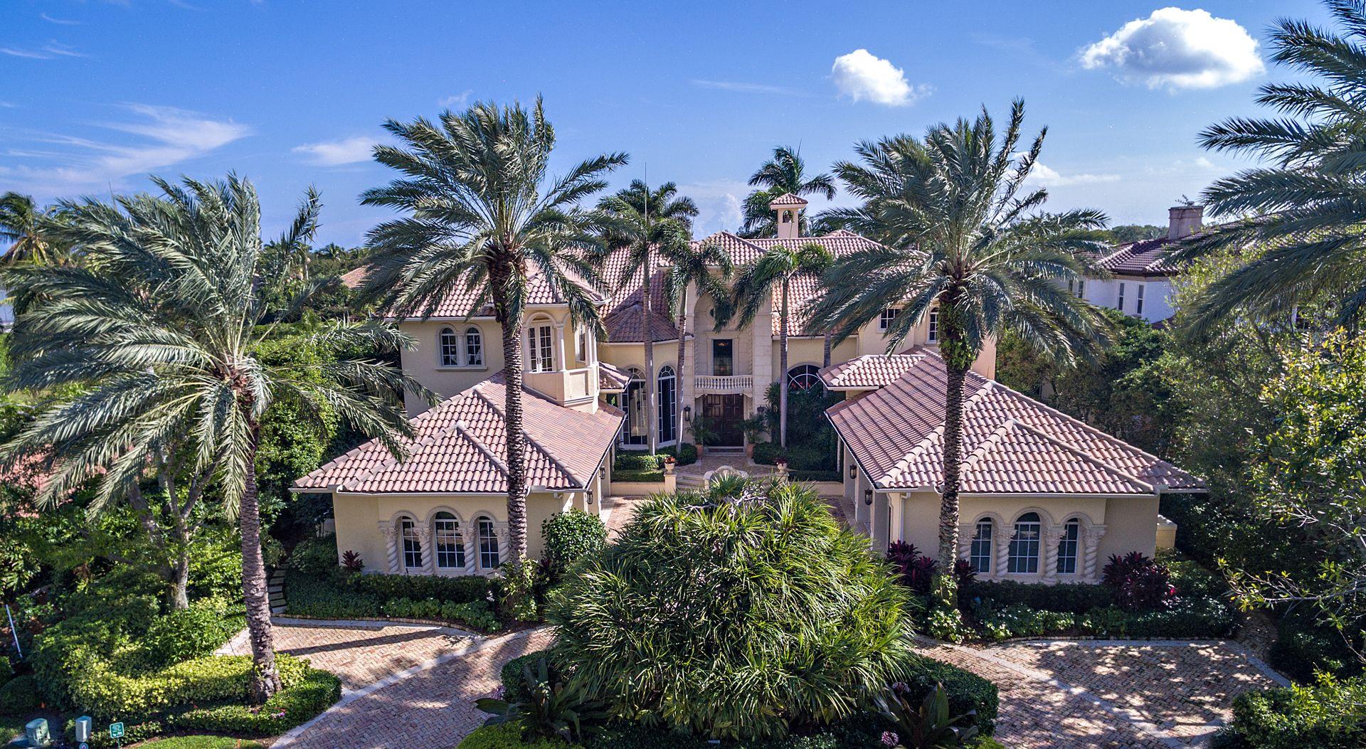 ADMIRALS COVE PAR E - Residential