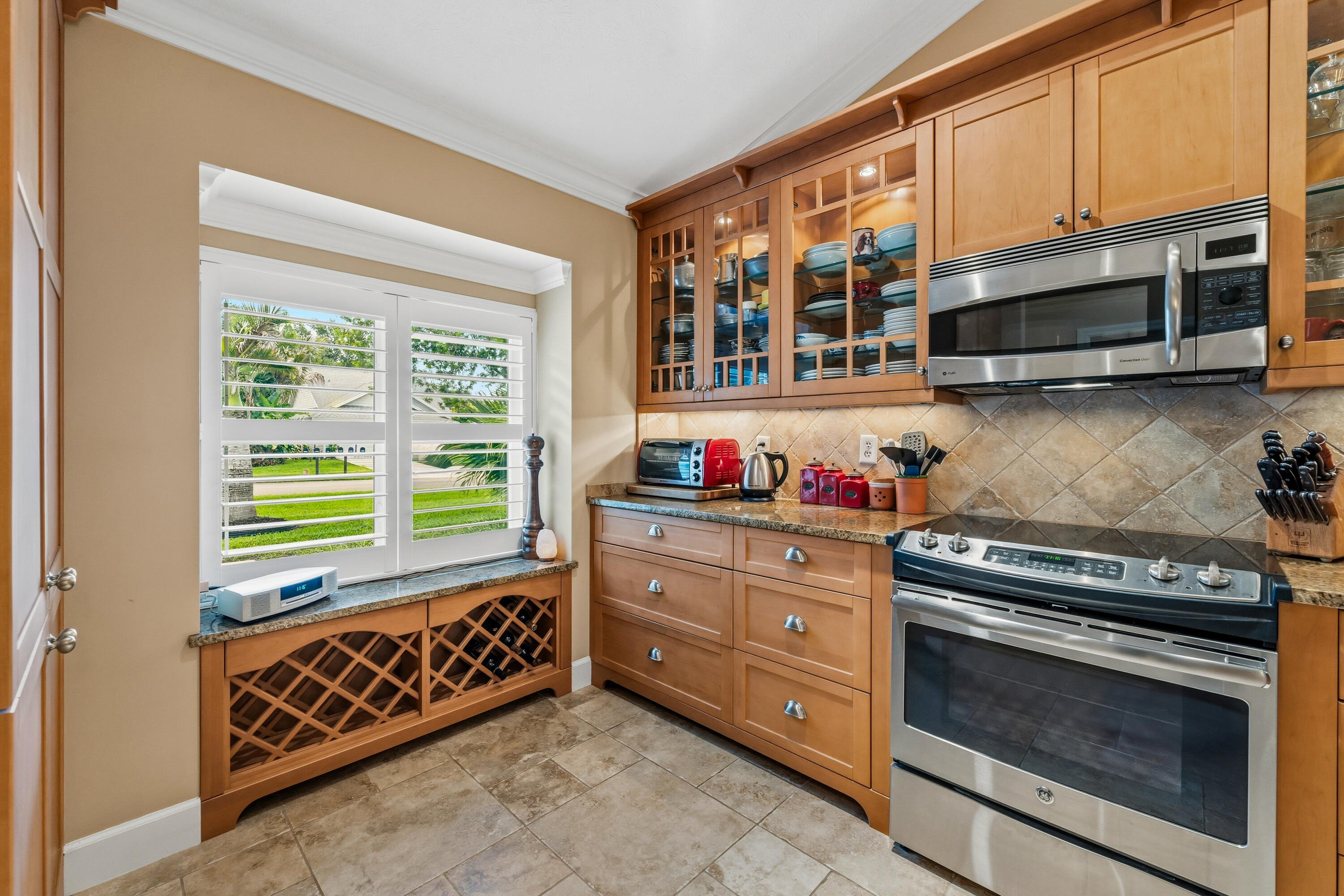 EAGLEWOOD - Residential