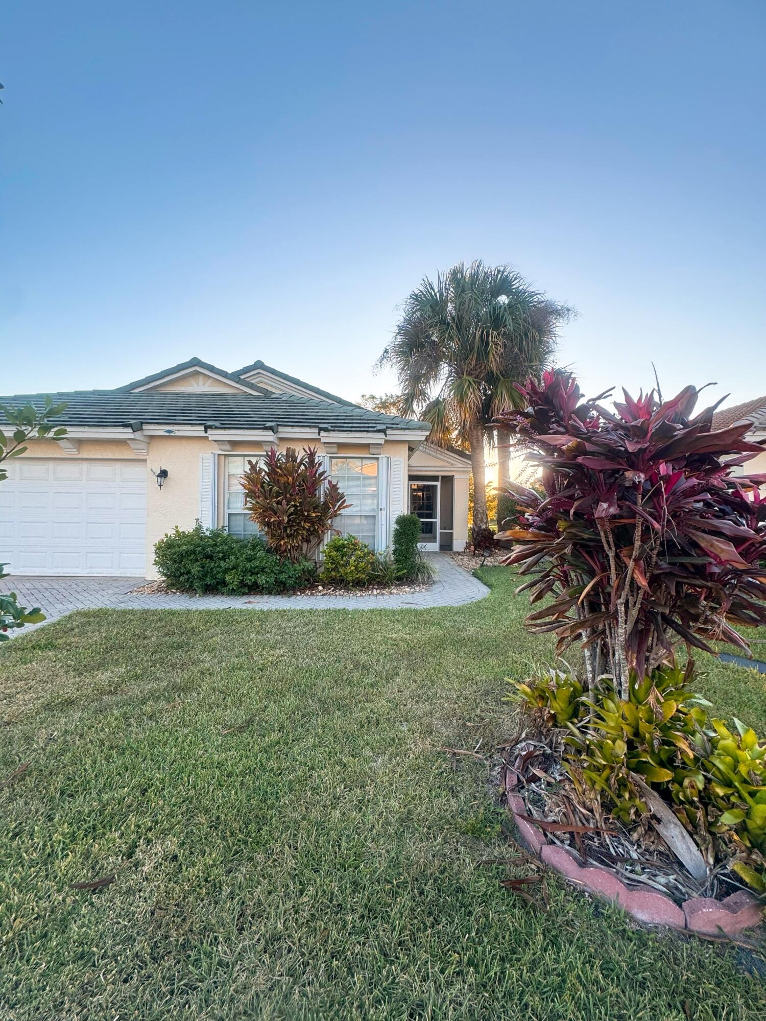LAKEFOREST AT ST LUCIE WEST PHASE V - Residential