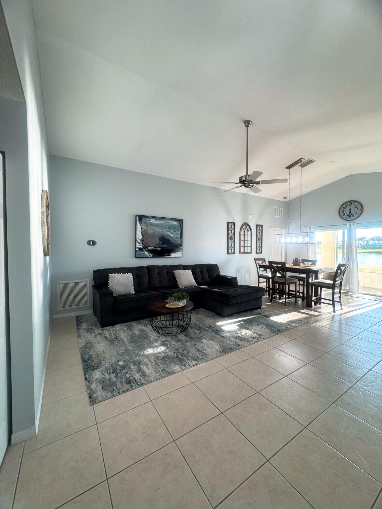 LAKEFOREST AT ST LUCIE WEST PHASE V - Residential