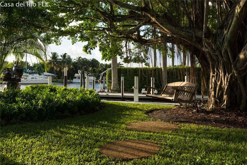 SHADY BANKS ON NEW RIVER - Residential
