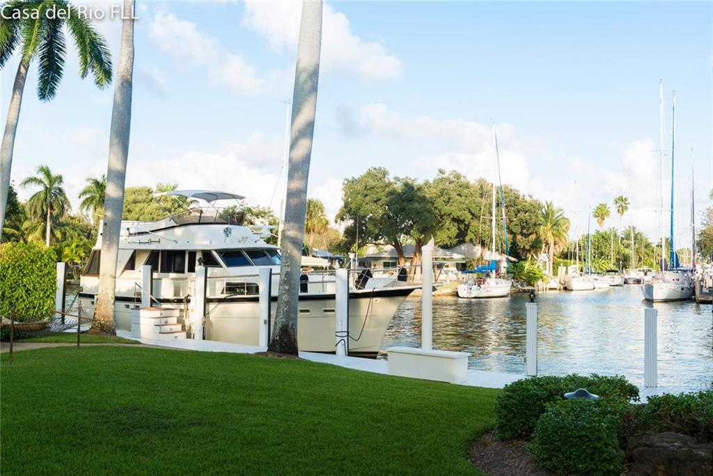 SHADY BANKS ON NEW RIVER - Residential
