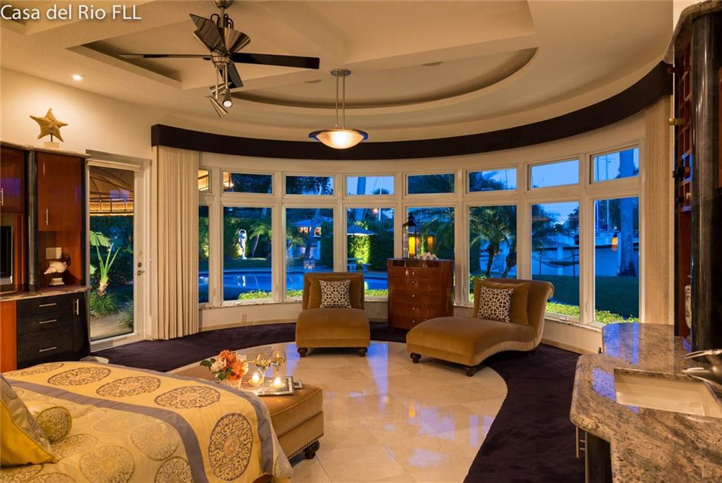 SHADY BANKS ON NEW RIVER - Residential
