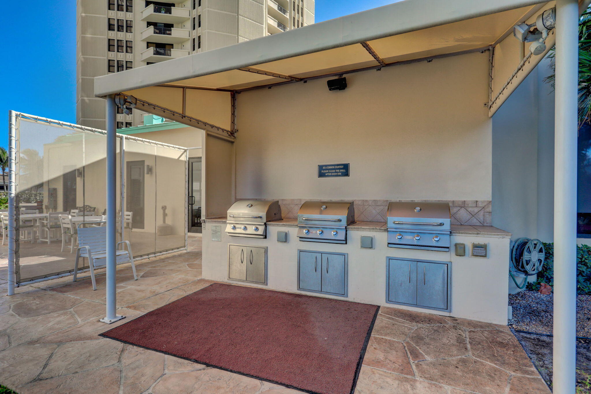 PHOENIX TOWERS CONDO - Residential Lease