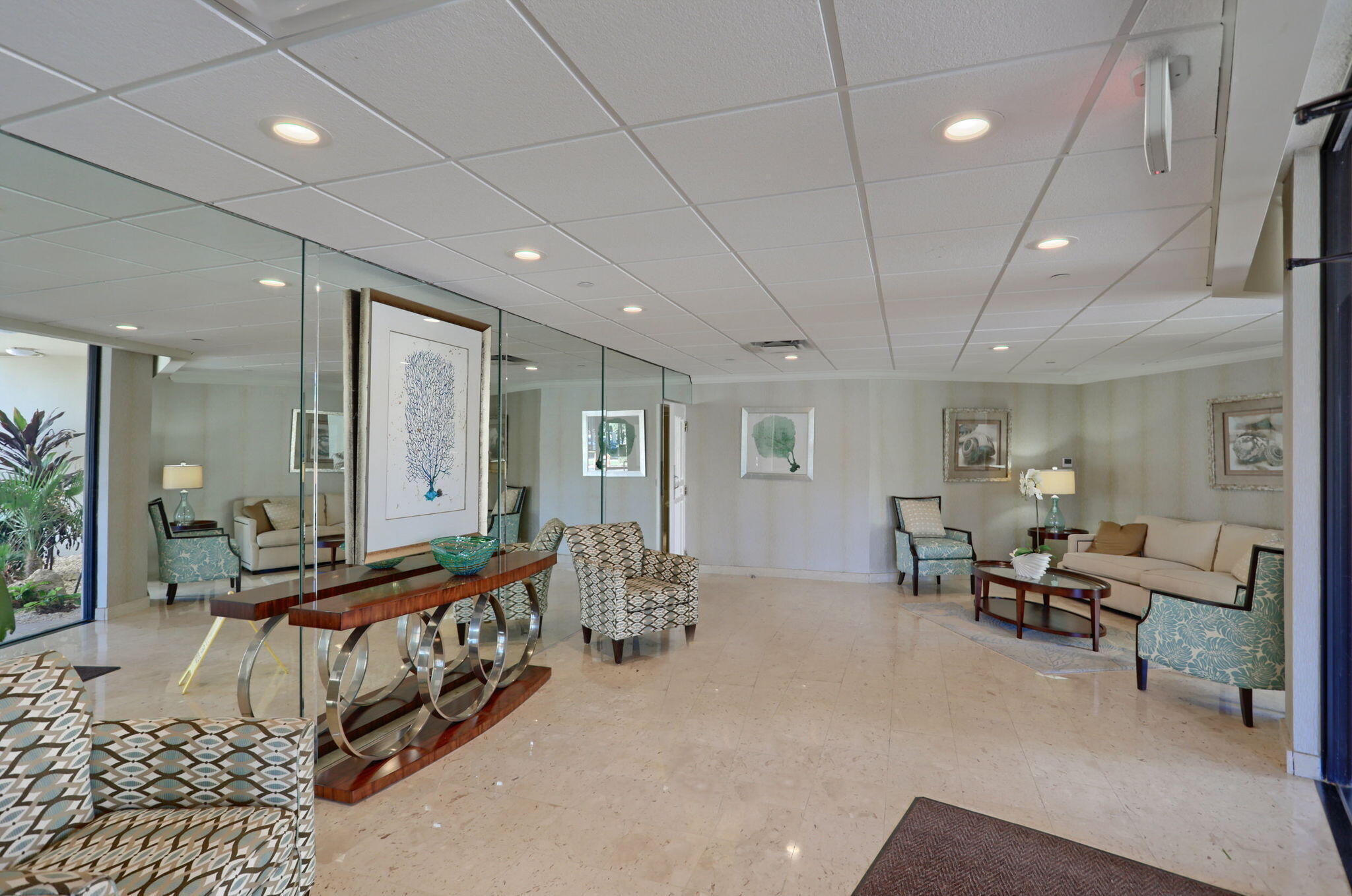 PHOENIX TOWERS CONDO - Residential Lease