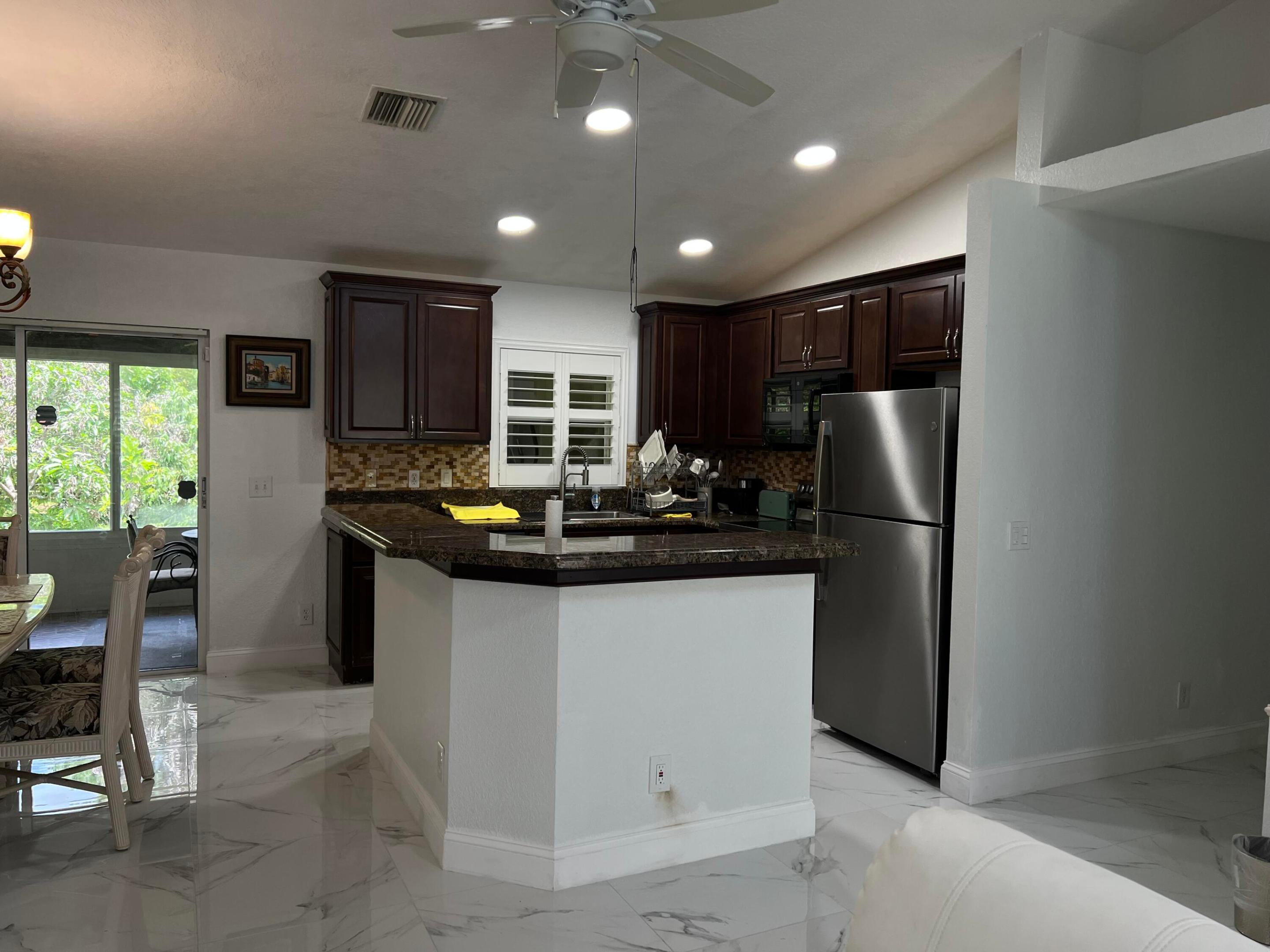 Acreage & unrec - Residential Lease