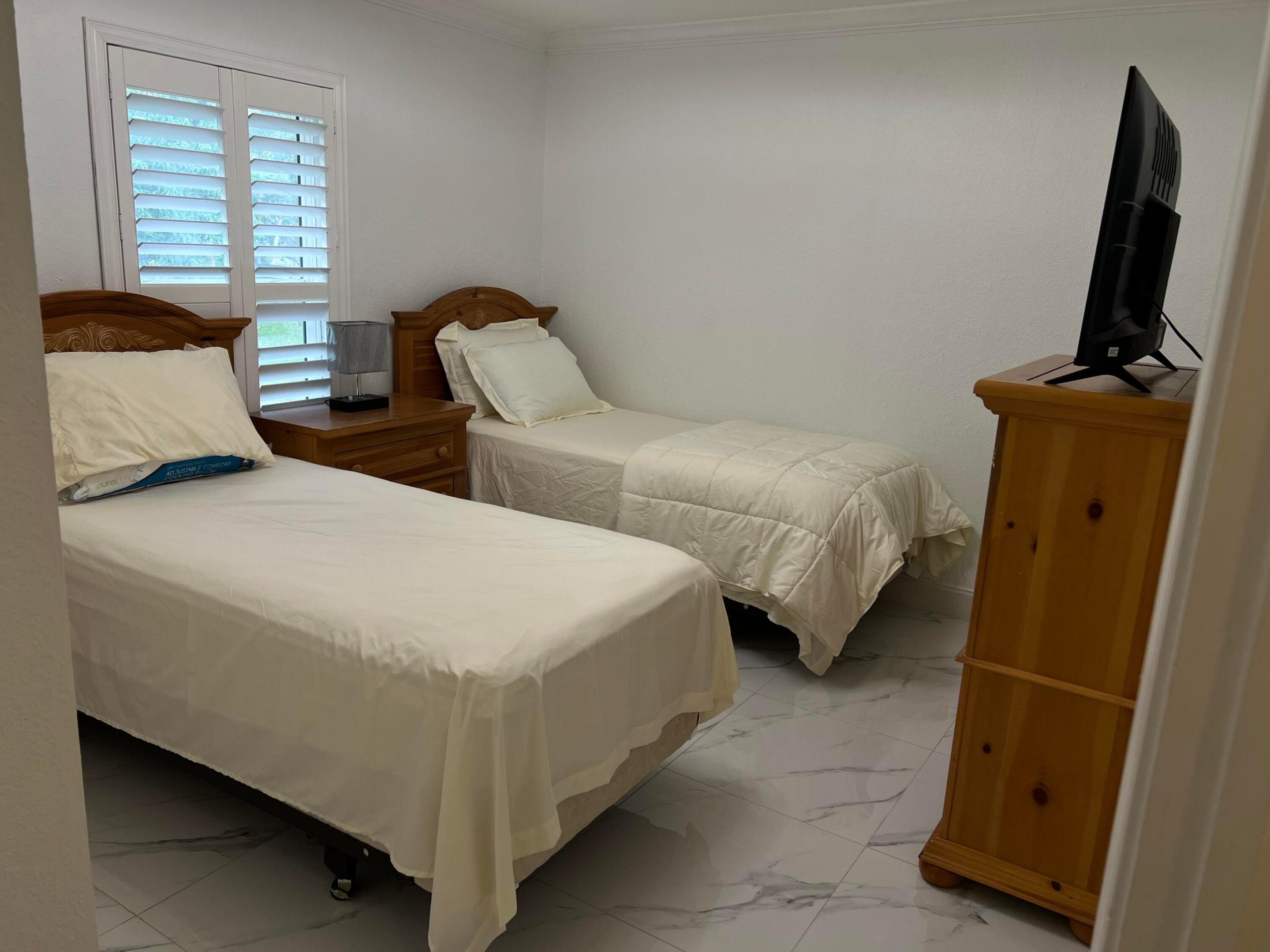 Acreage & unrec - Residential Lease