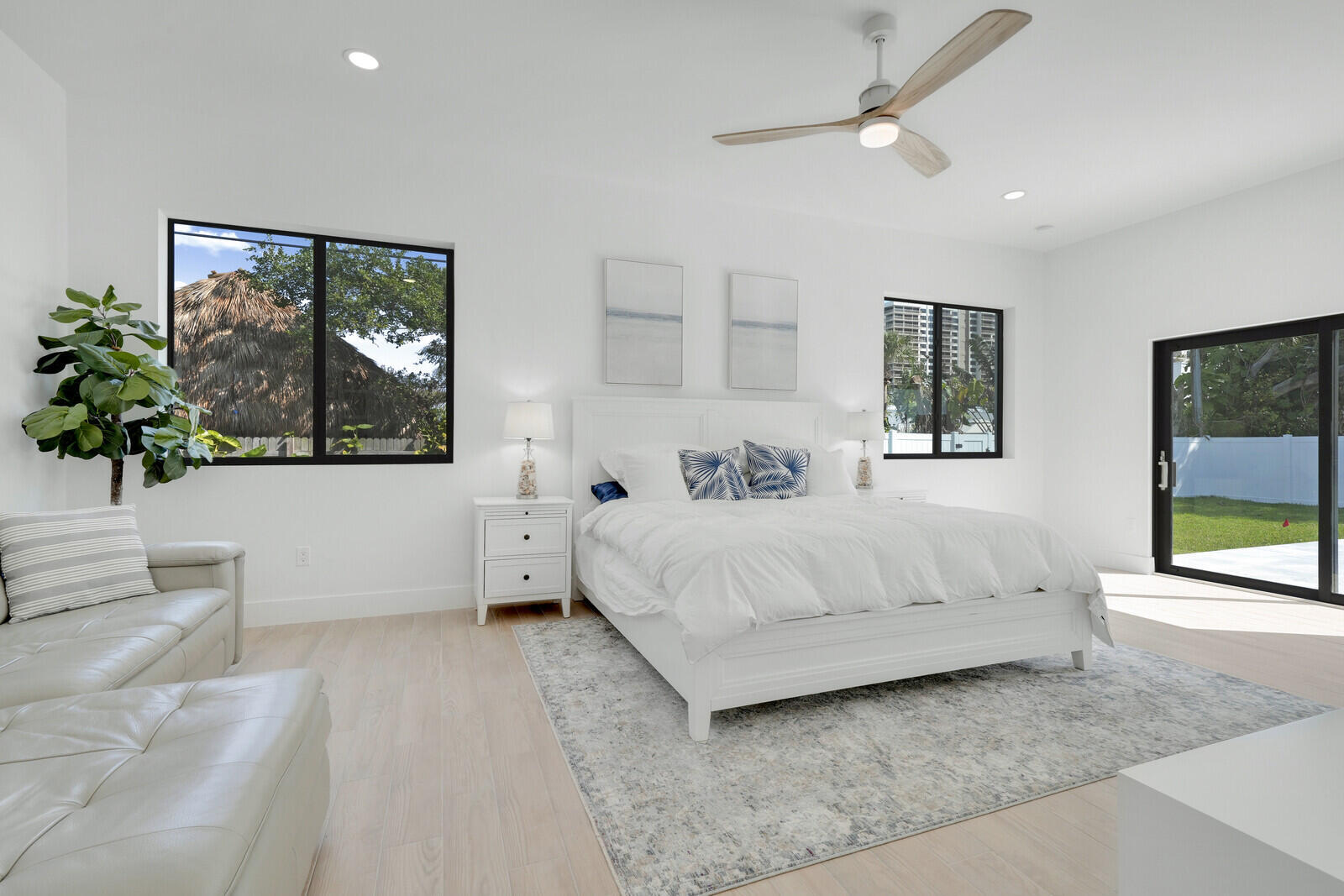 YACHT HARBOR EST - Residential Lease